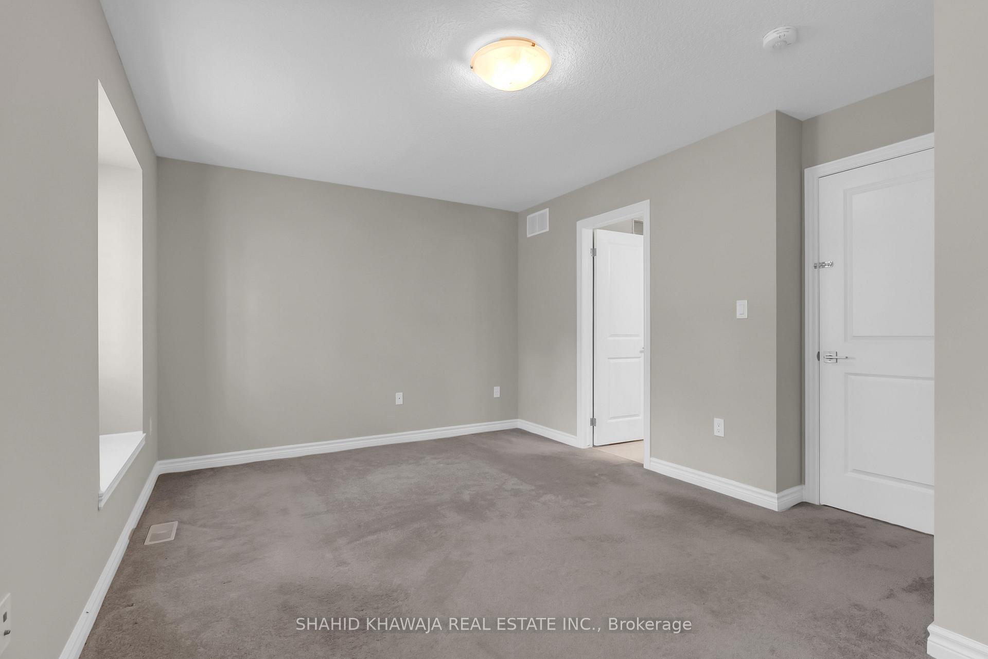 #Unit 23 - 445 Ontario Street