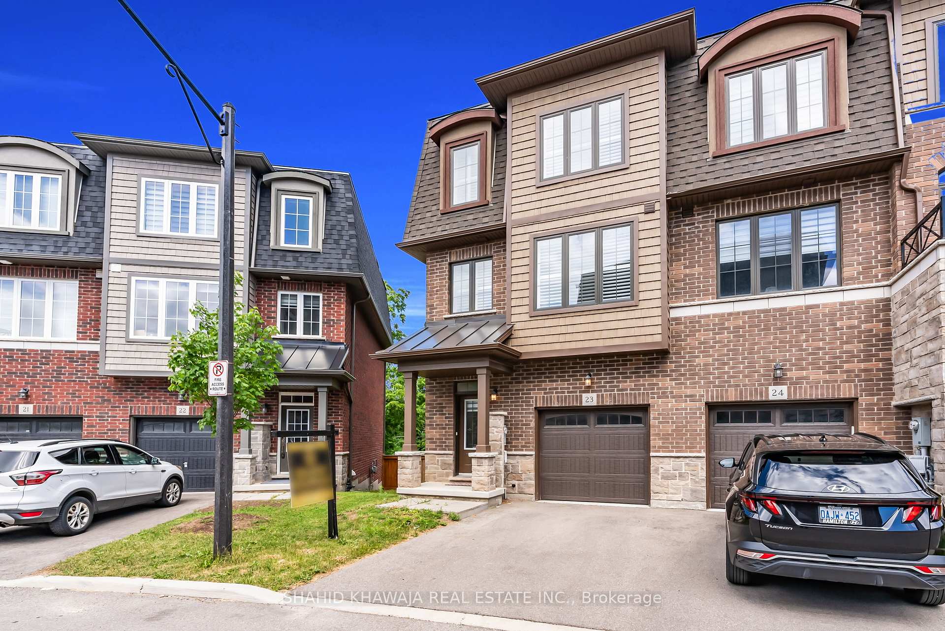 #Unit 23 - 445 Ontario Street