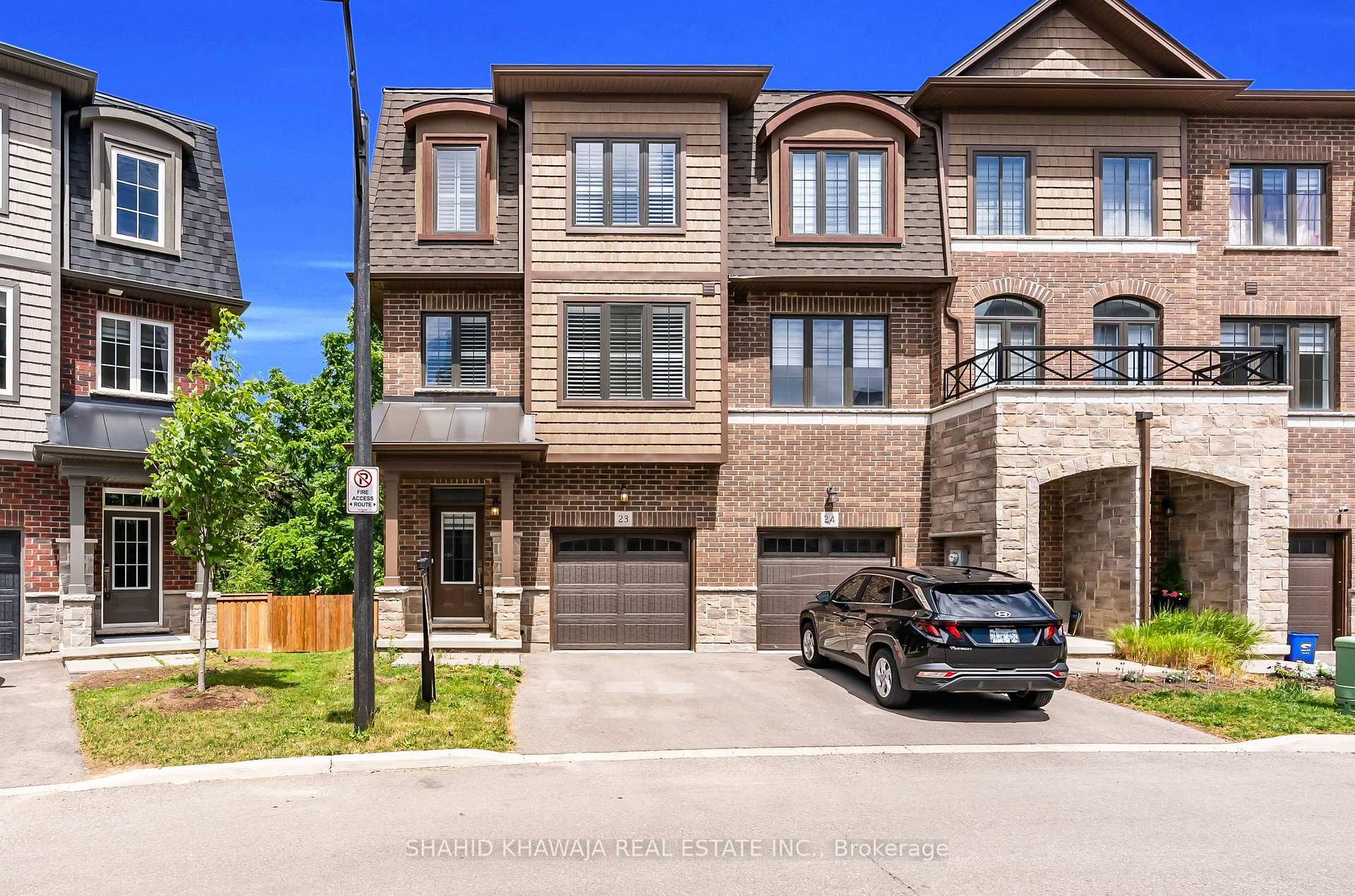 #Unit 23 - 445 Ontario Street