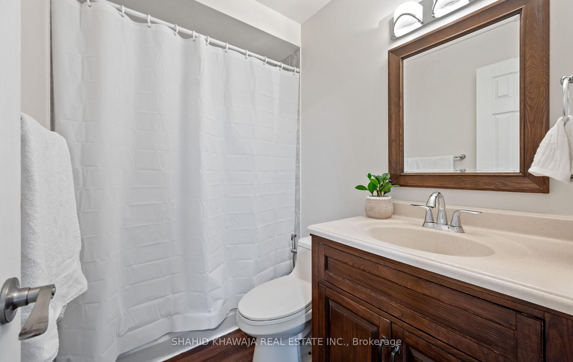 6578 Lisgar Drive