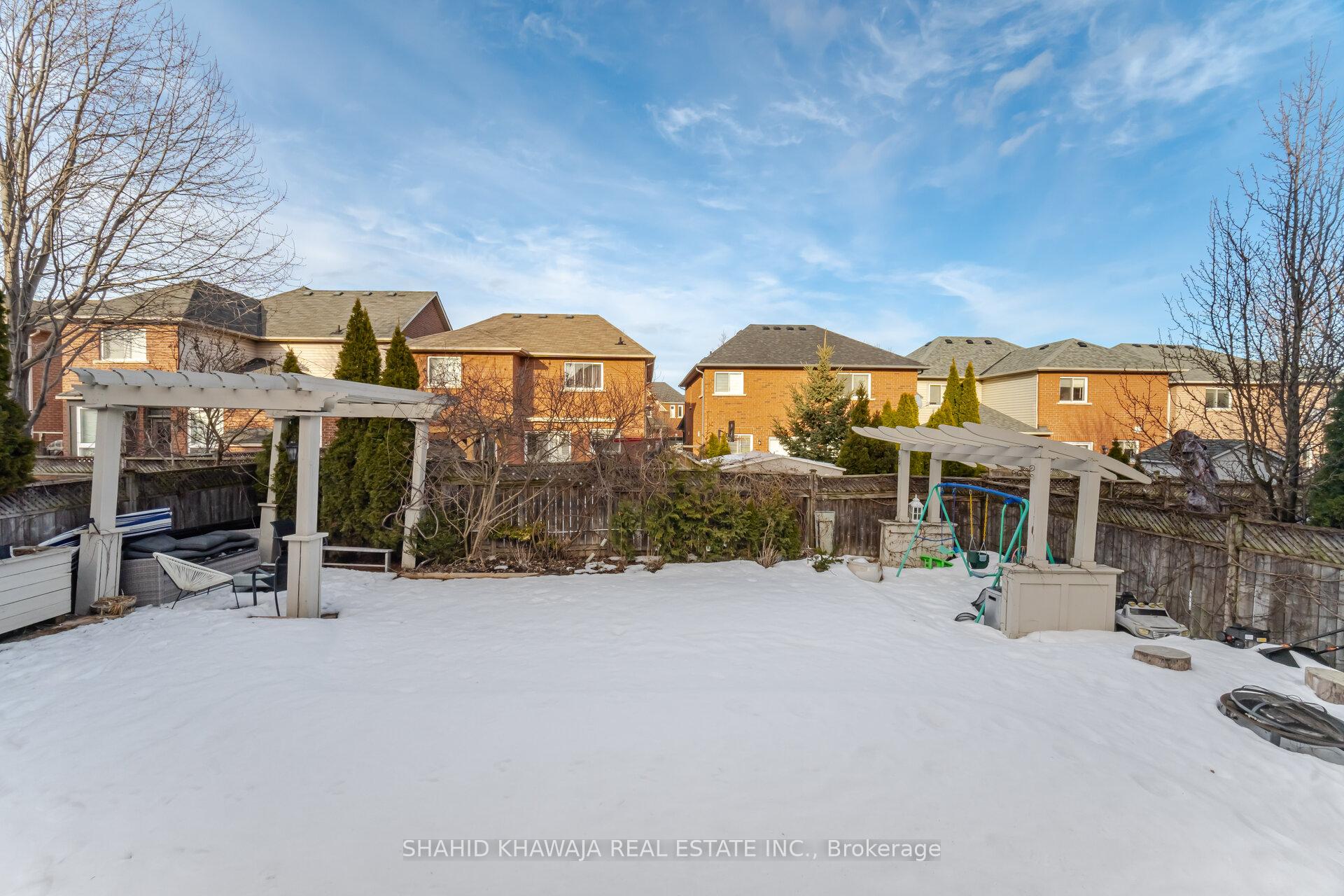 2340 Briargrove Circle