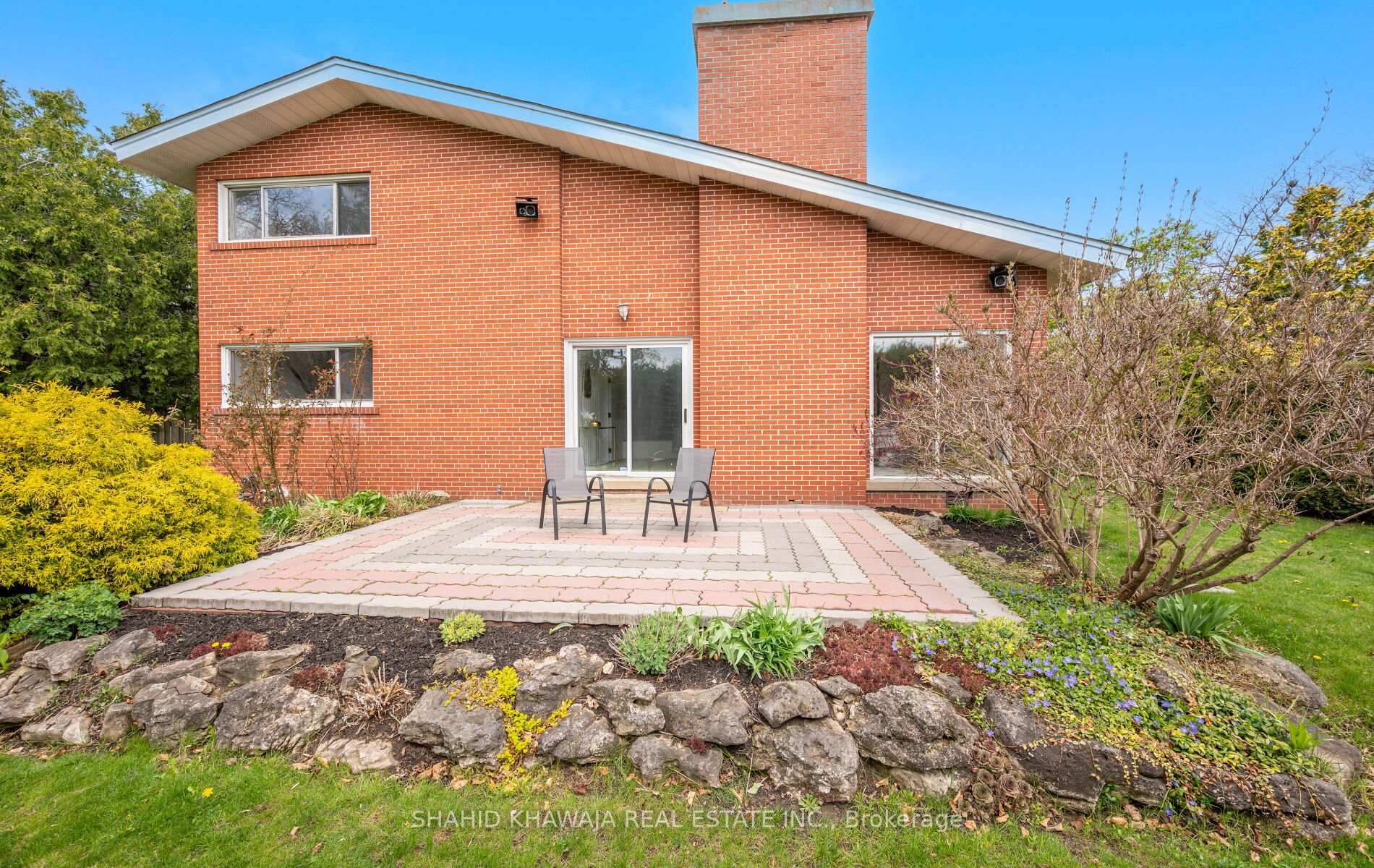 1550 Carletta Drive