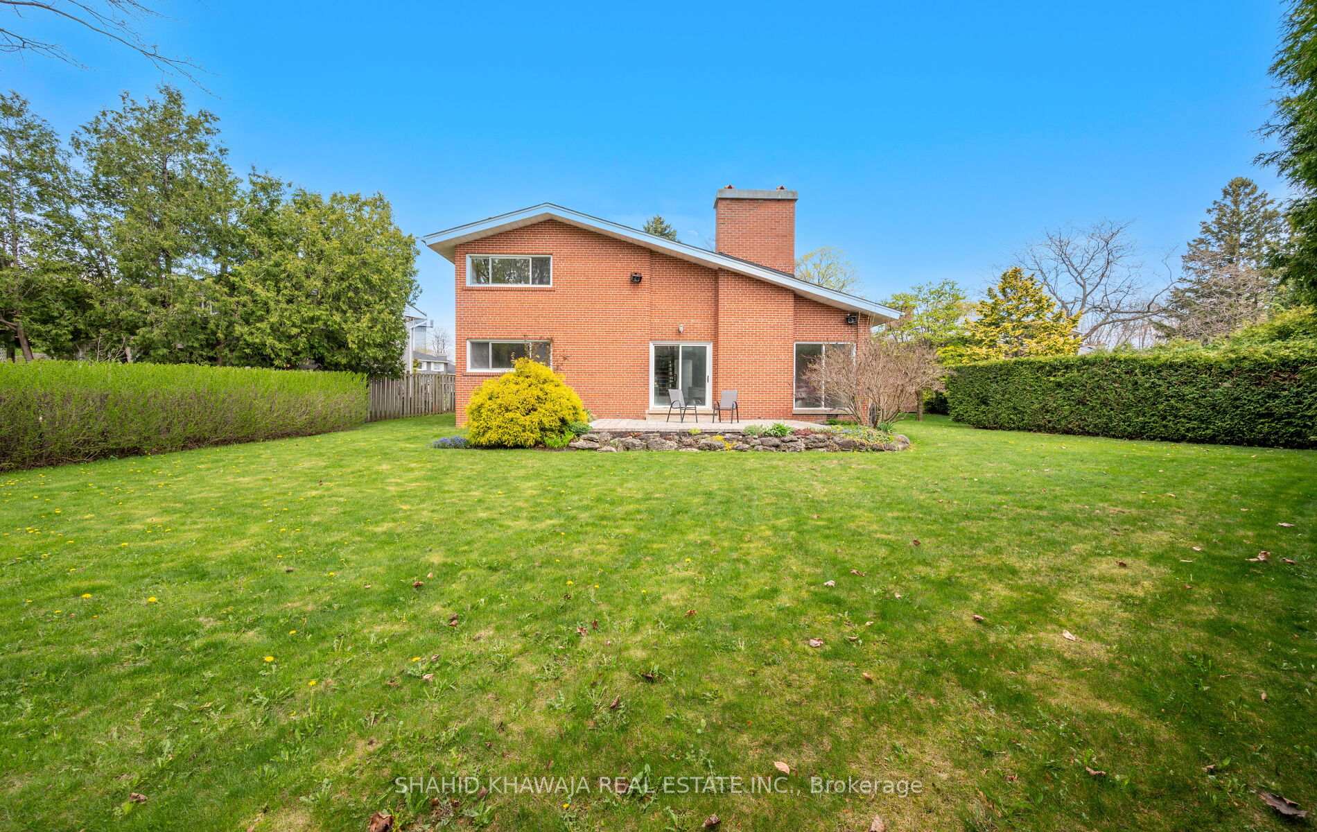 1550 Carletta Drive