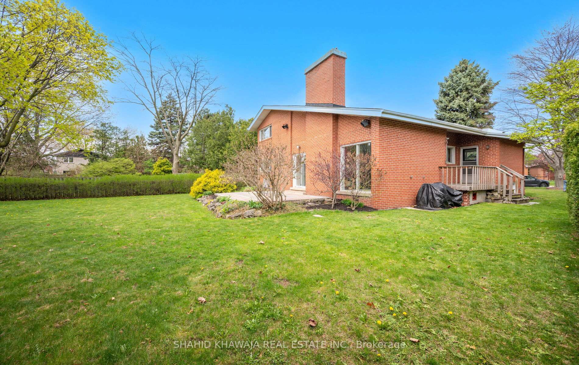 1550 Carletta Drive