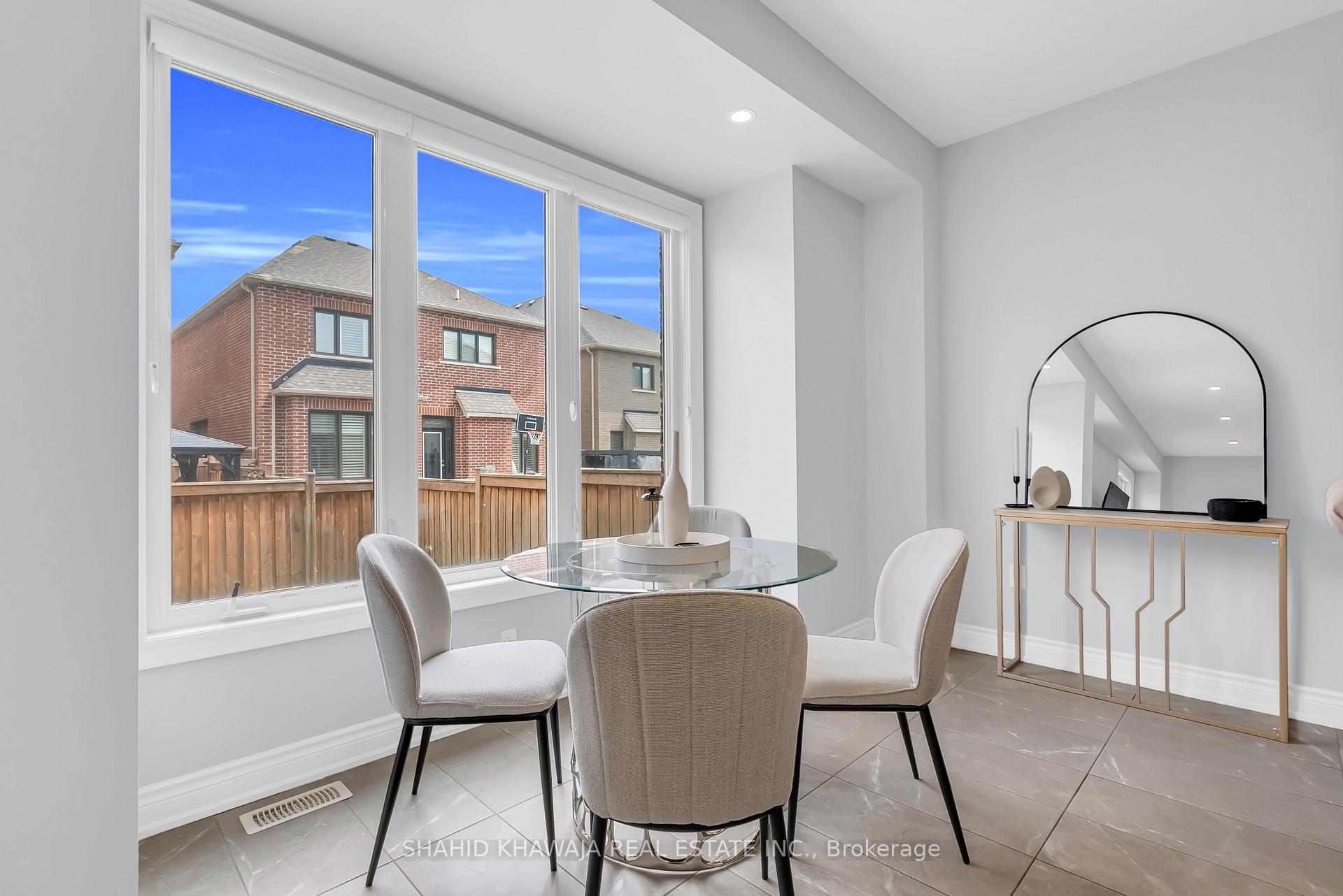 1221 Raspberry Terrace