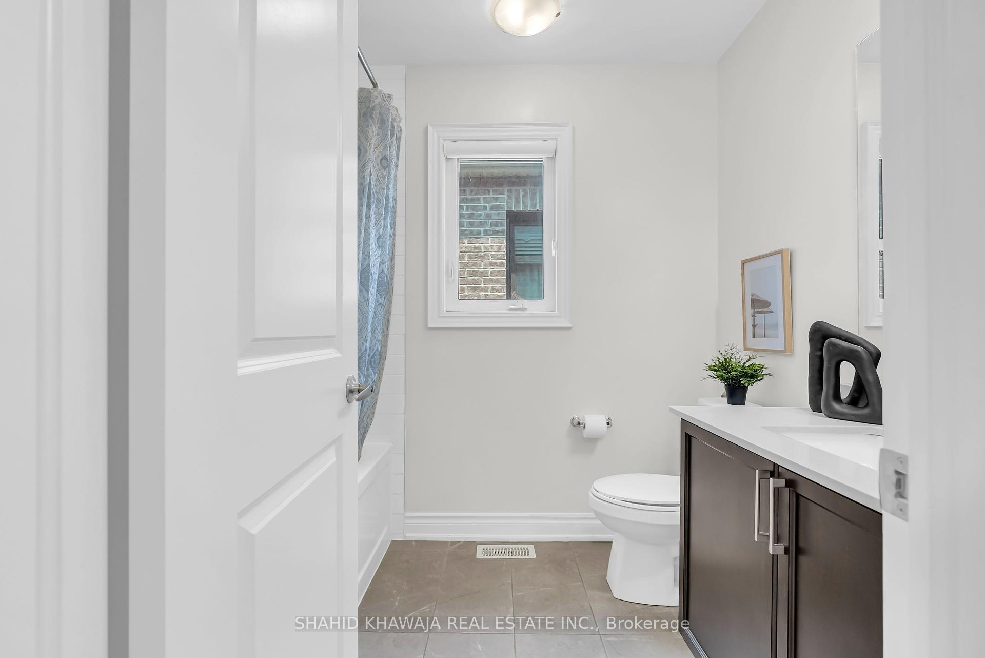 1221 Raspberry Terrace