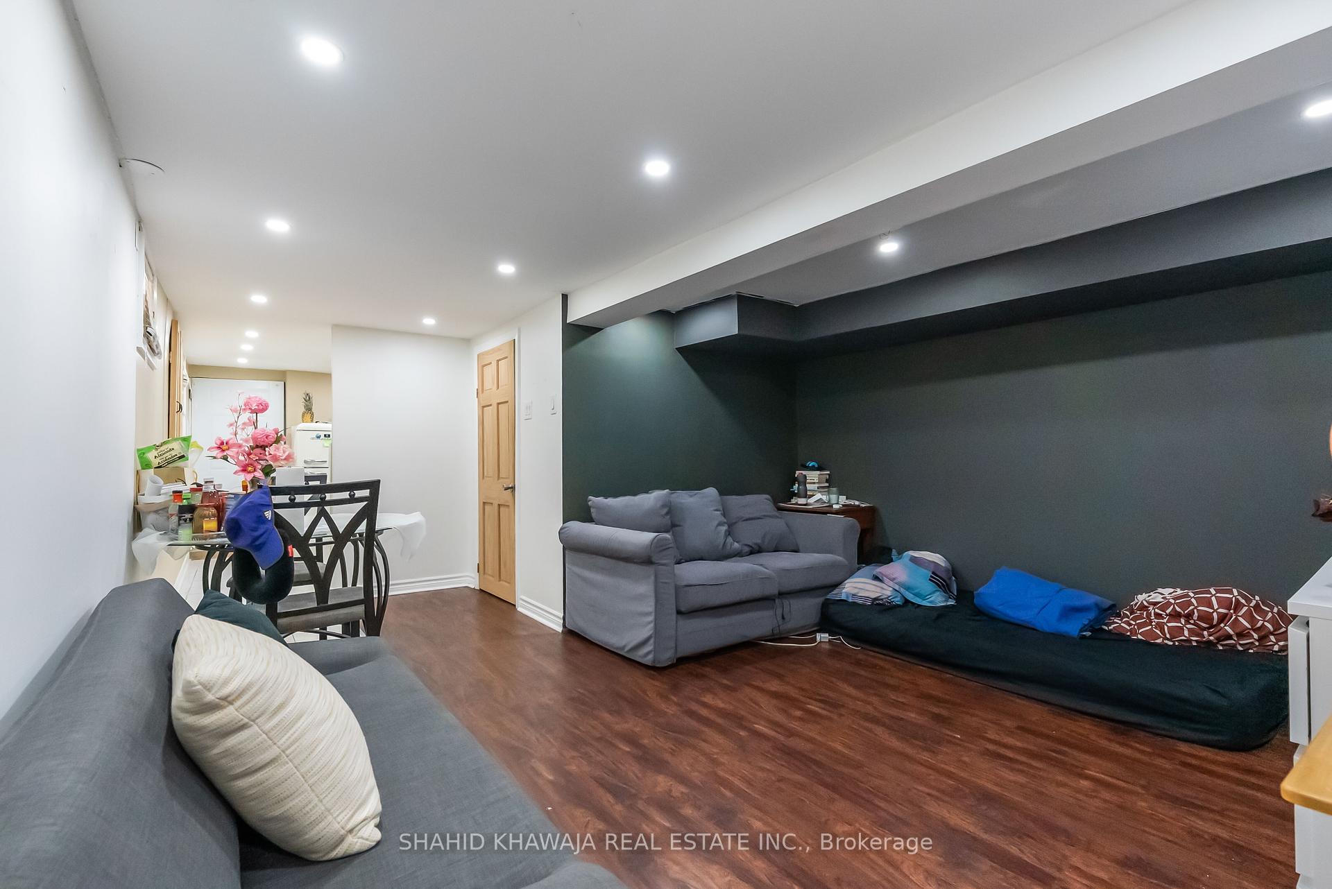 58 Pauline Avenue, Toronto W02