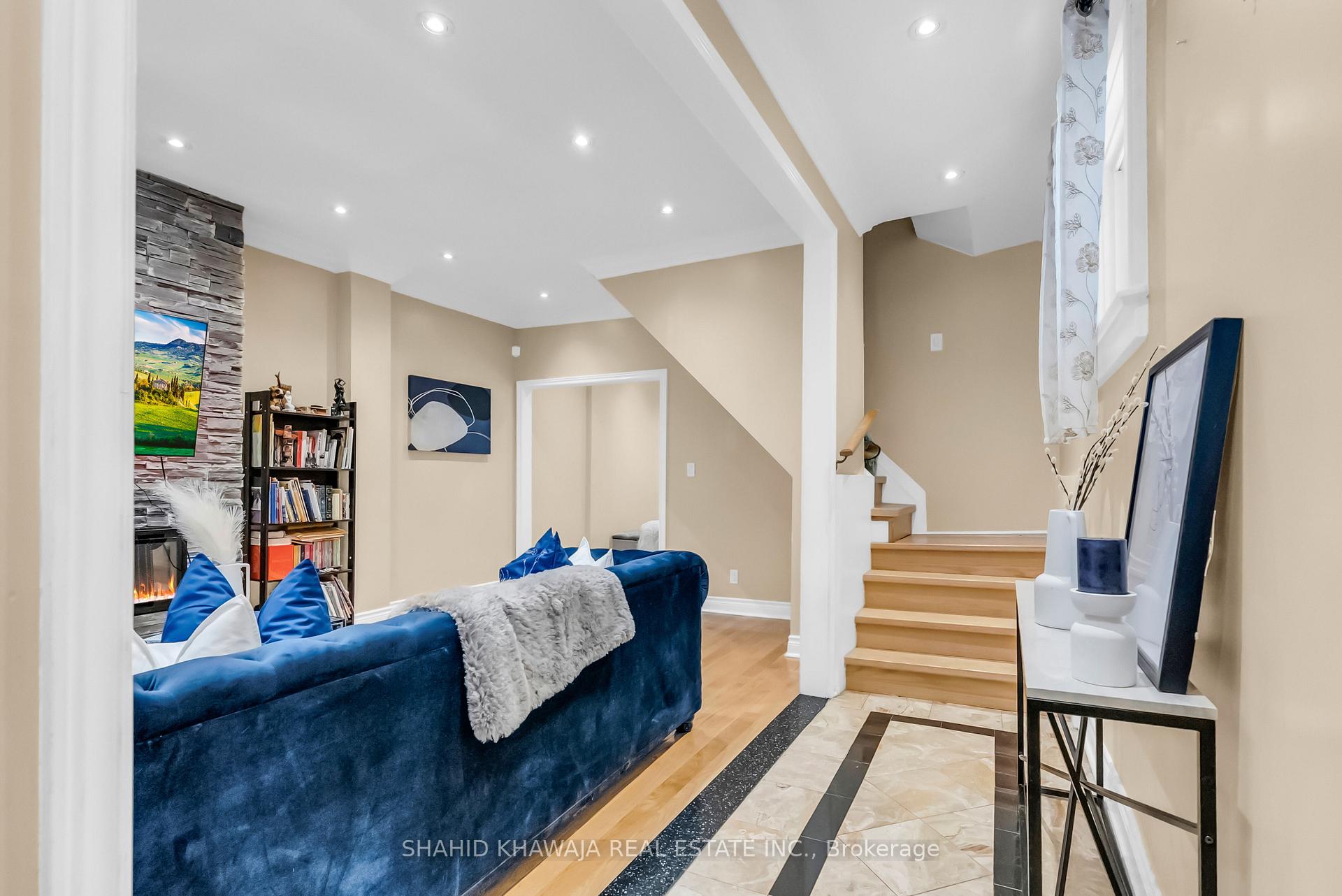 58 Pauline Avenue, Toronto W02