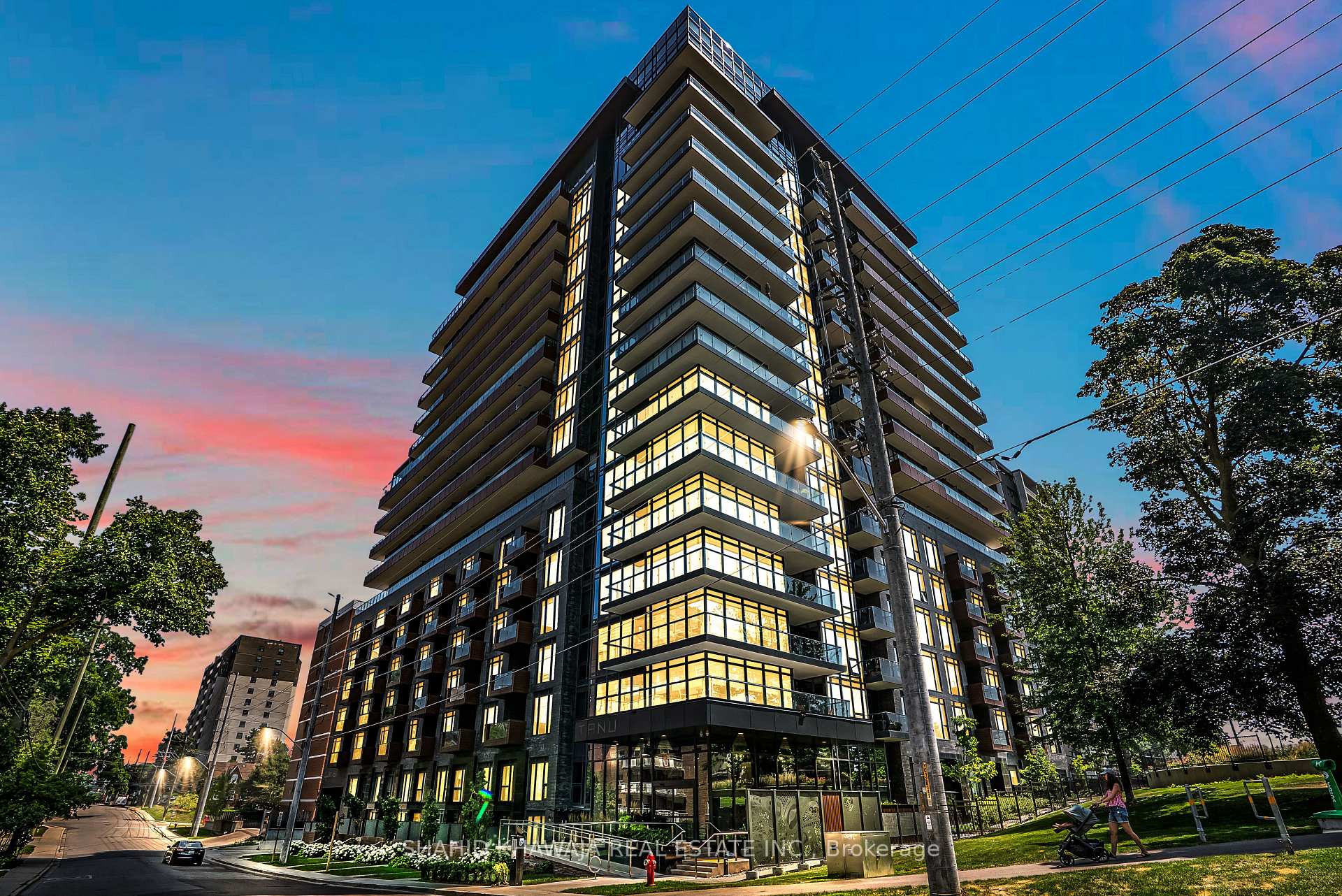 21 Park Street E 1508