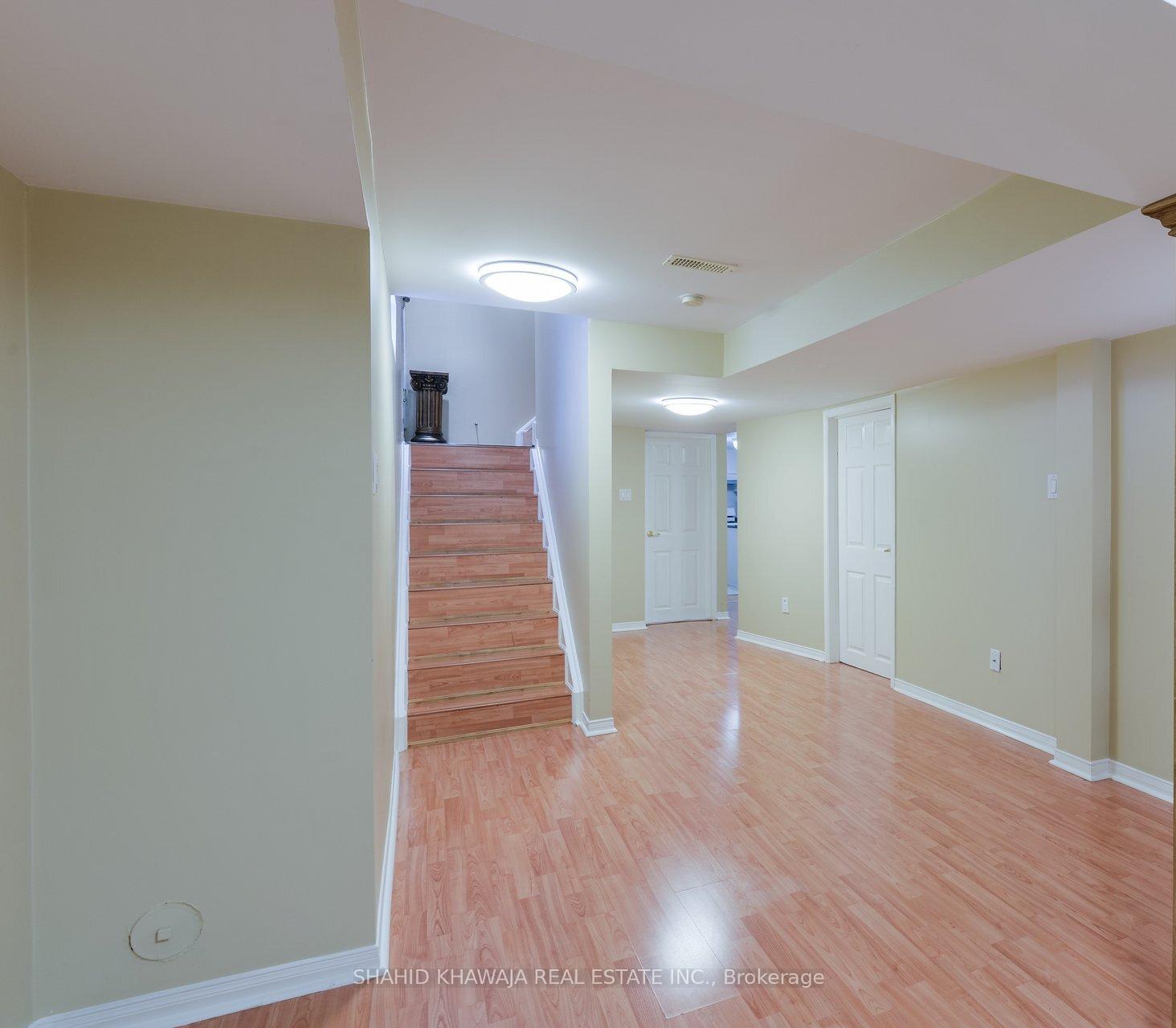 5623 Cortina Crescent