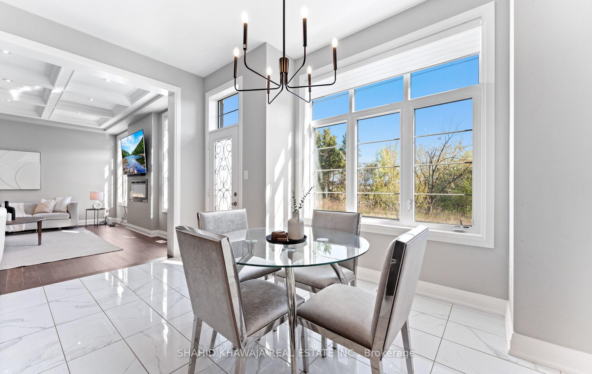 1355 Basswood Crescent
