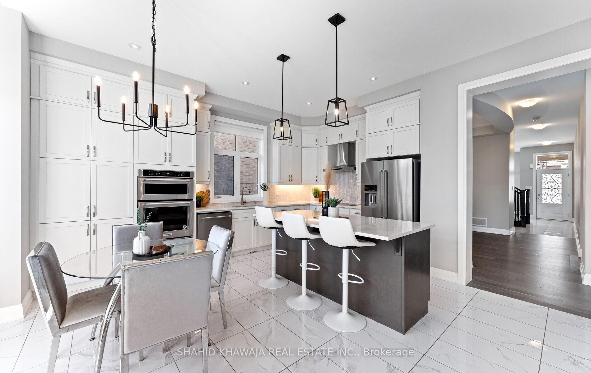 1355 Basswood Crescent