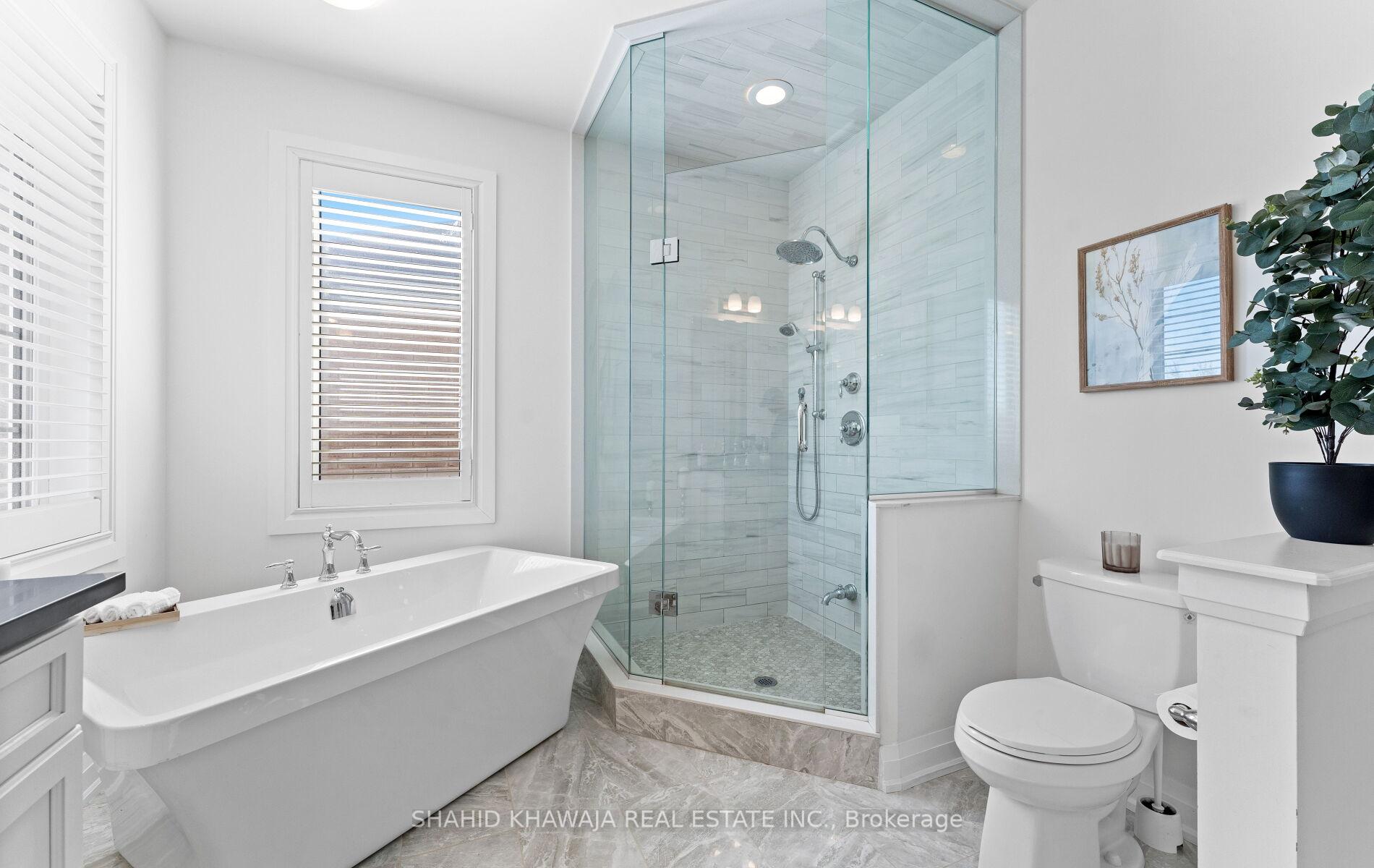 1355 Basswood Crescent