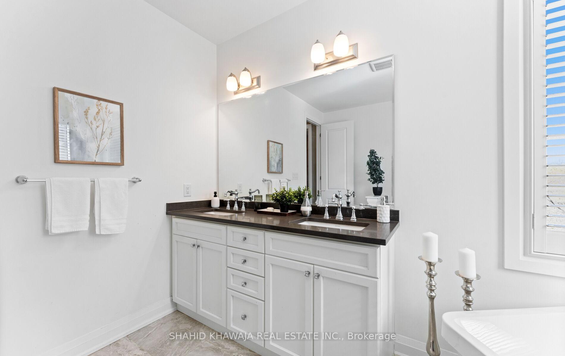 1355 Basswood Crescent