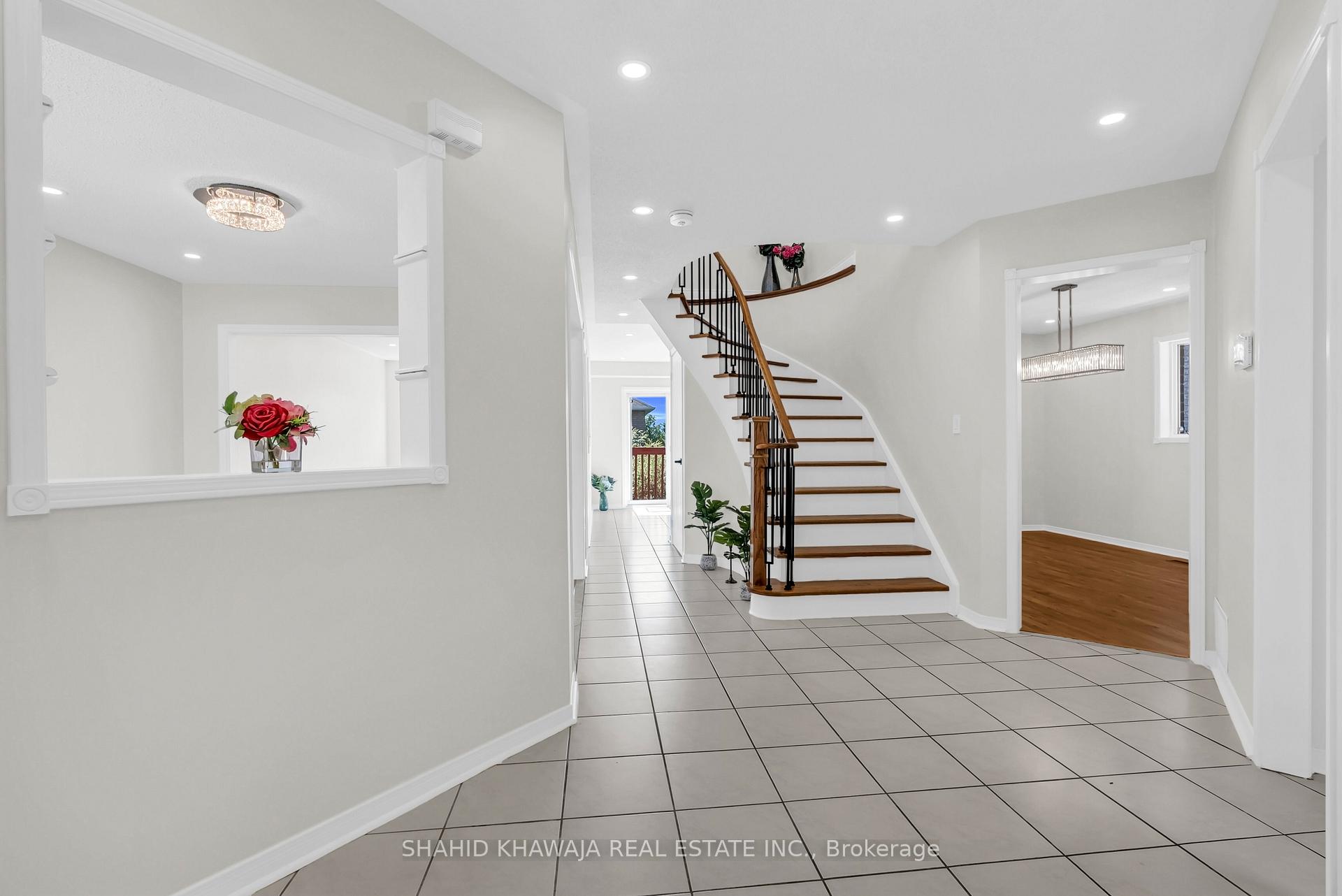 5550 Bollington Drive