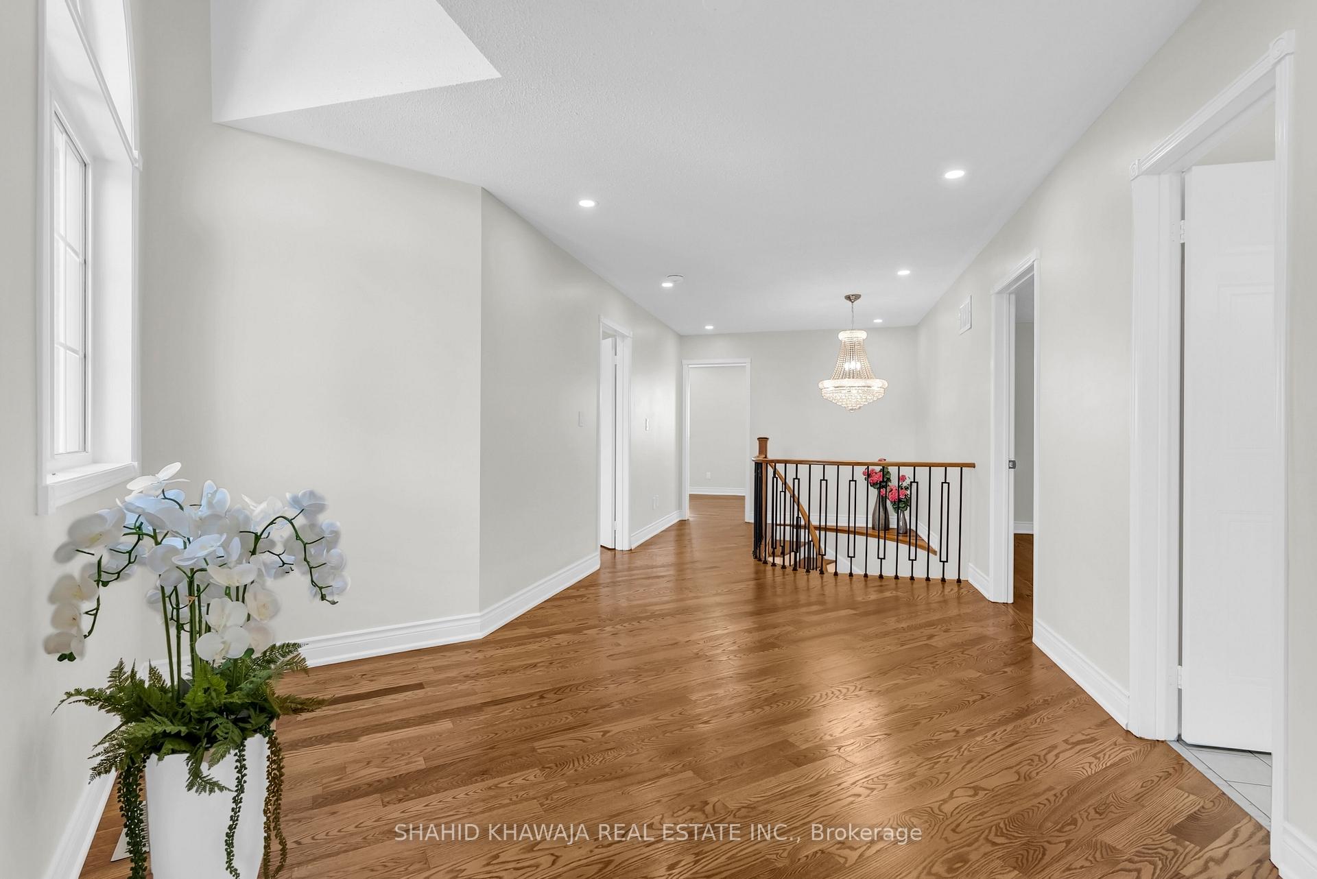5550 Bollington Drive