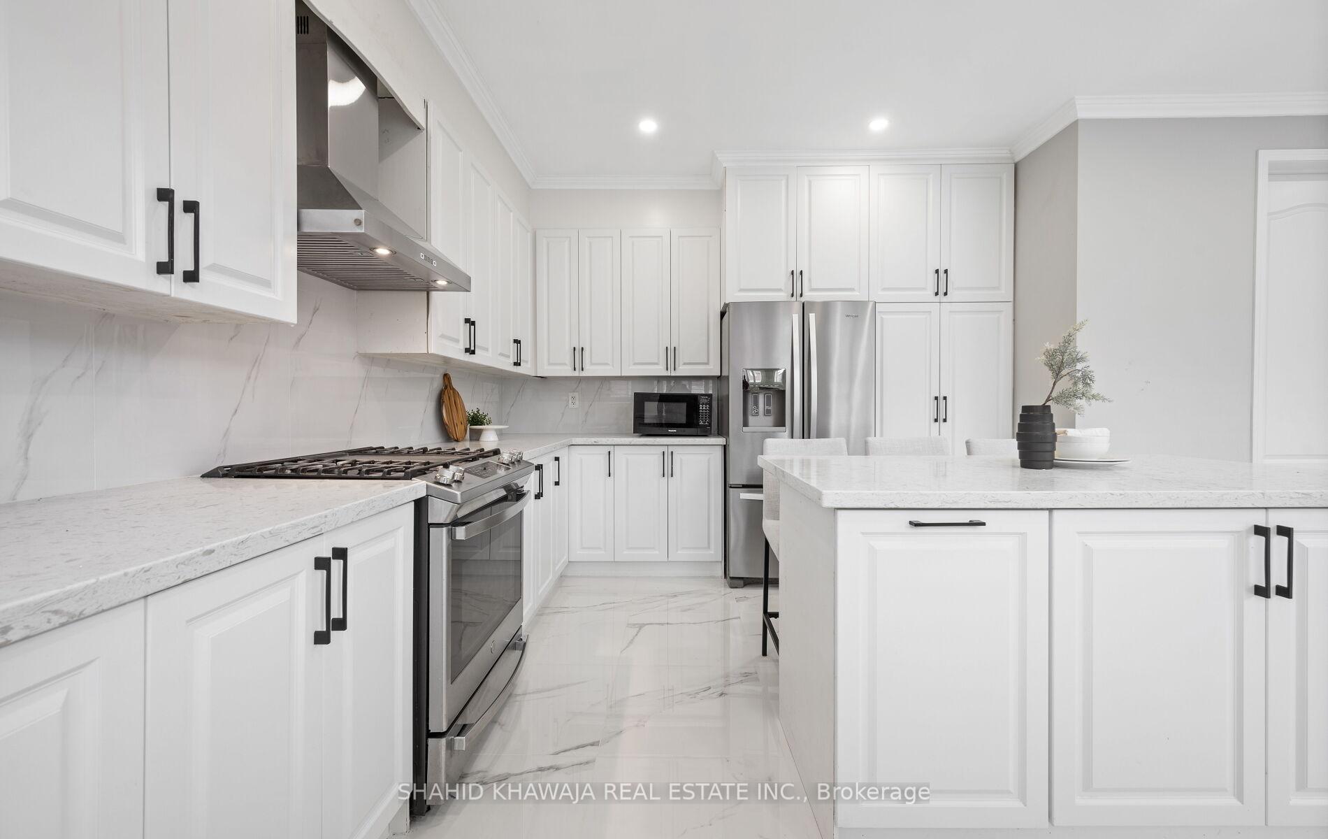 566 Hood Terrace