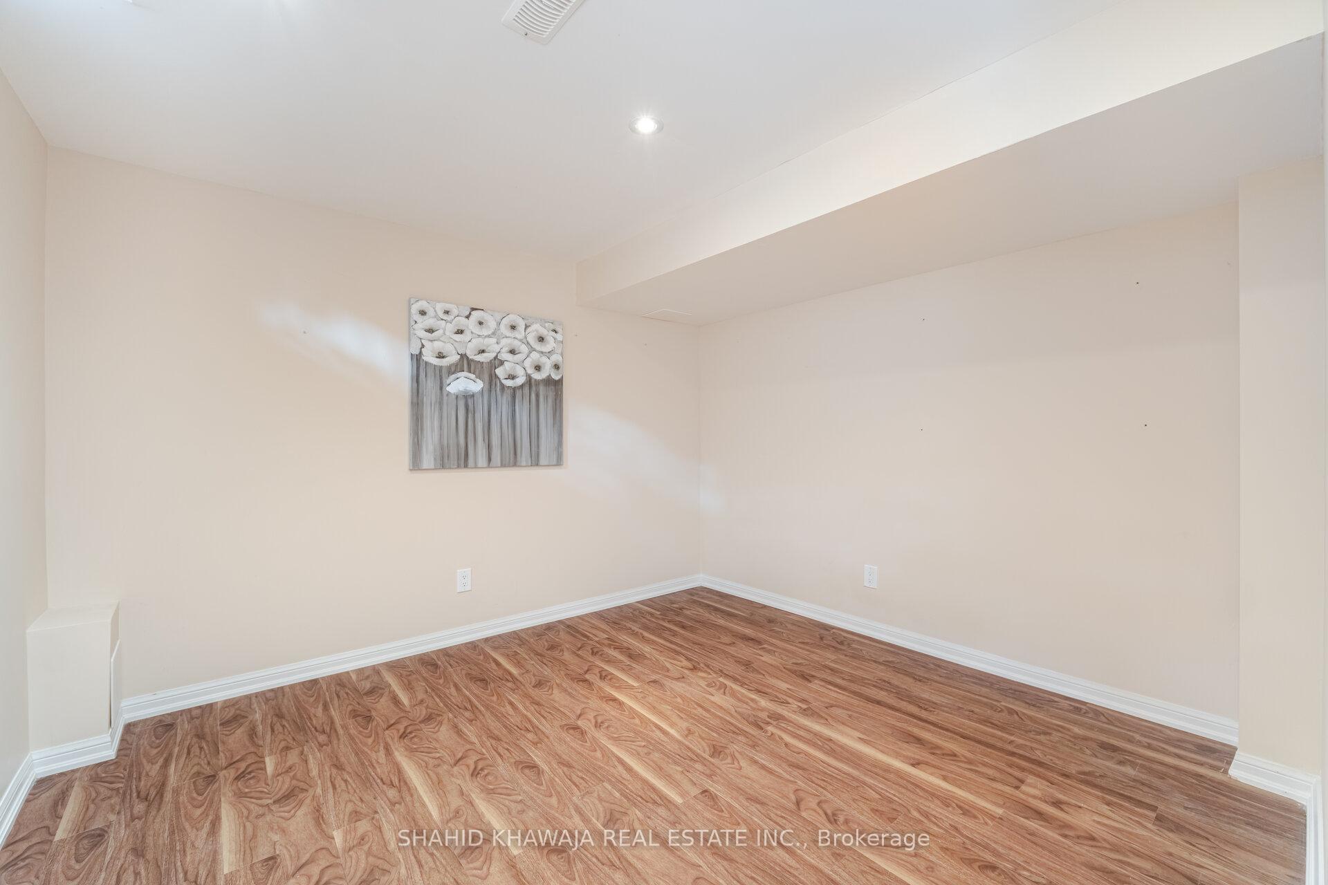 3807 Deepwood Heights