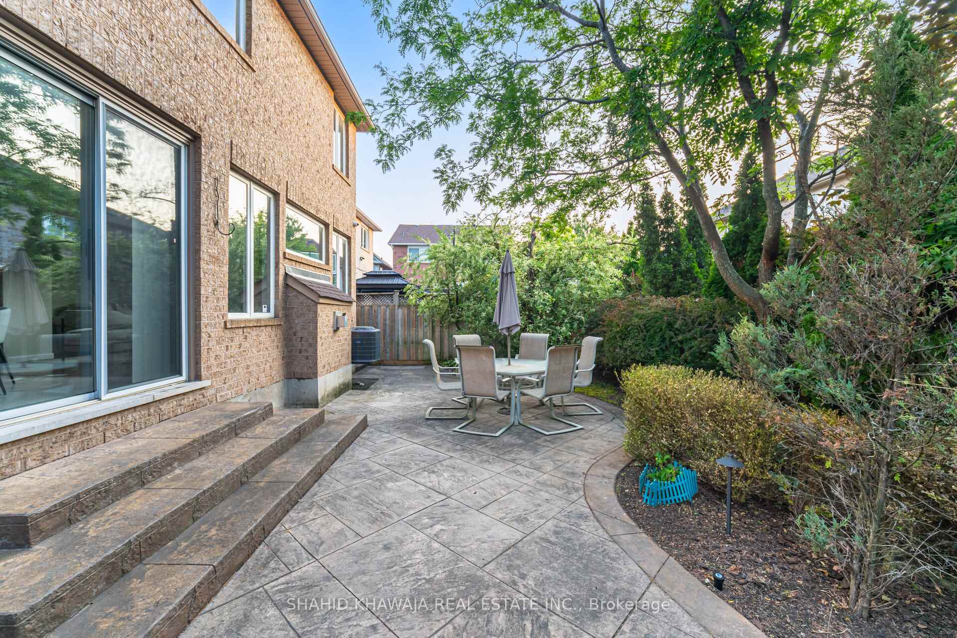 3807 Deepwood Heights