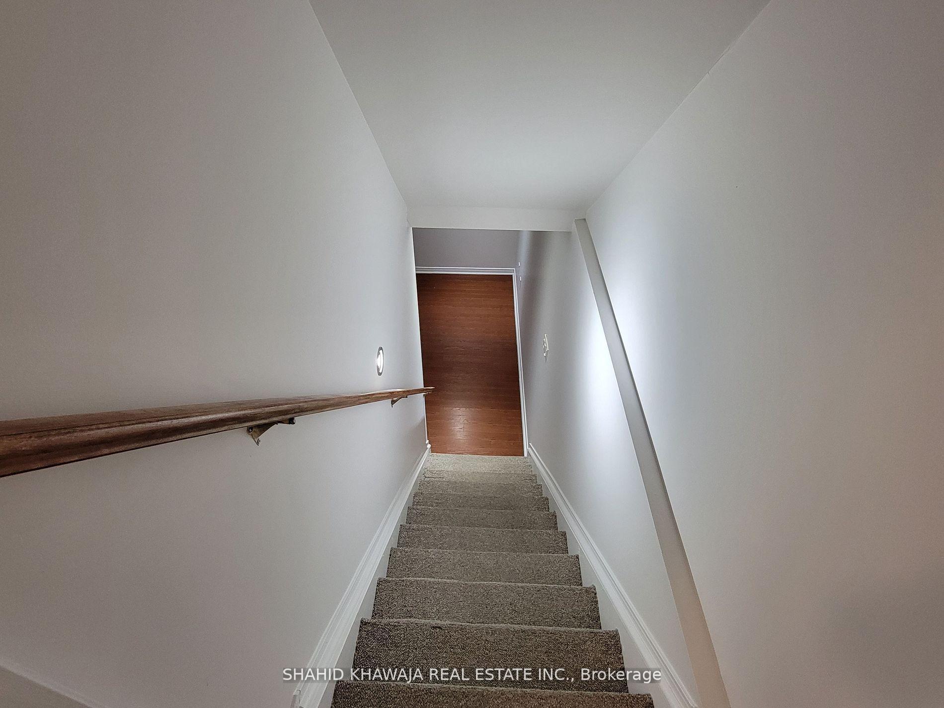 3111 Wrigglesworth Crescent N