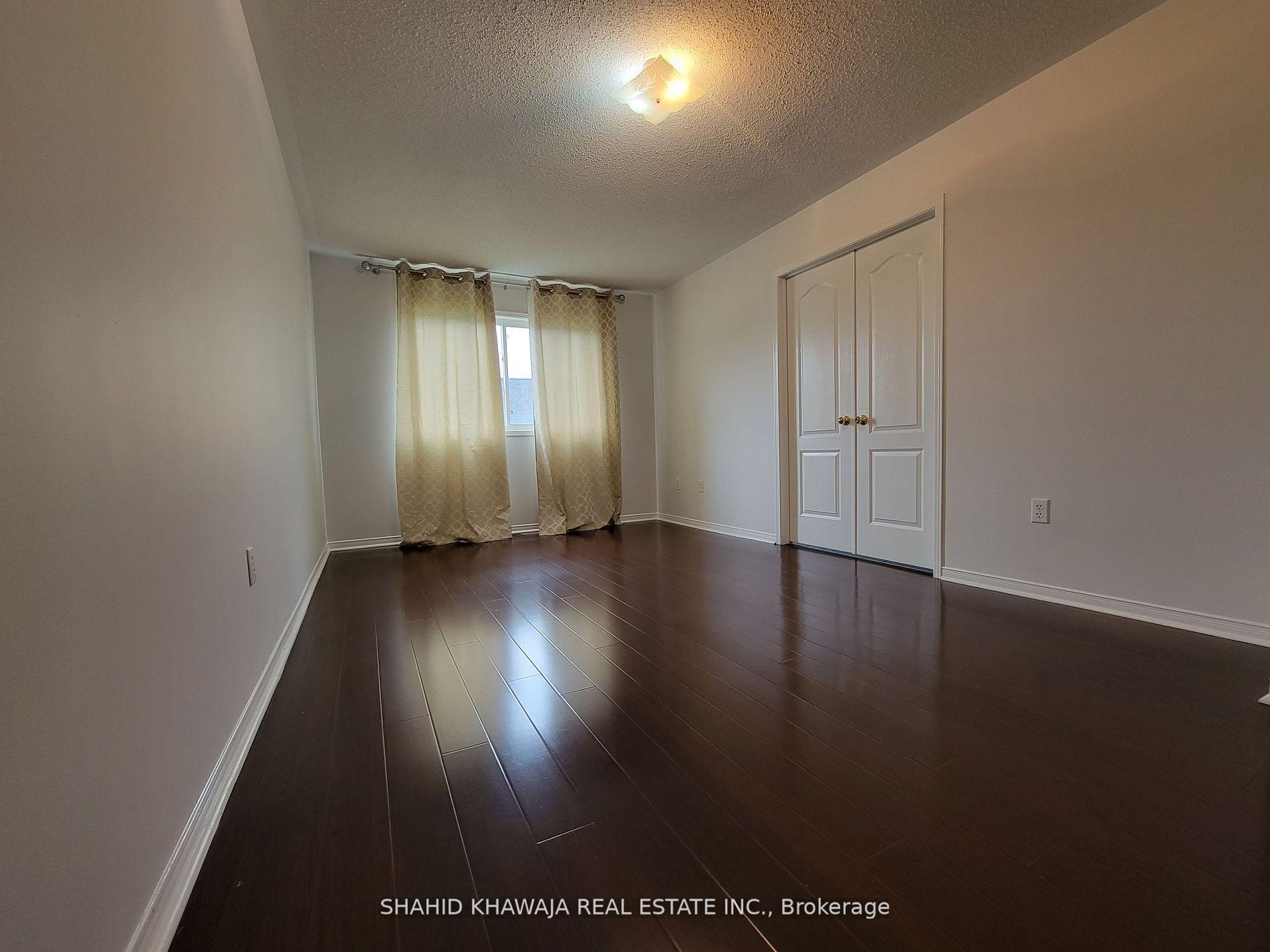 3111 Wrigglesworth Crescent N