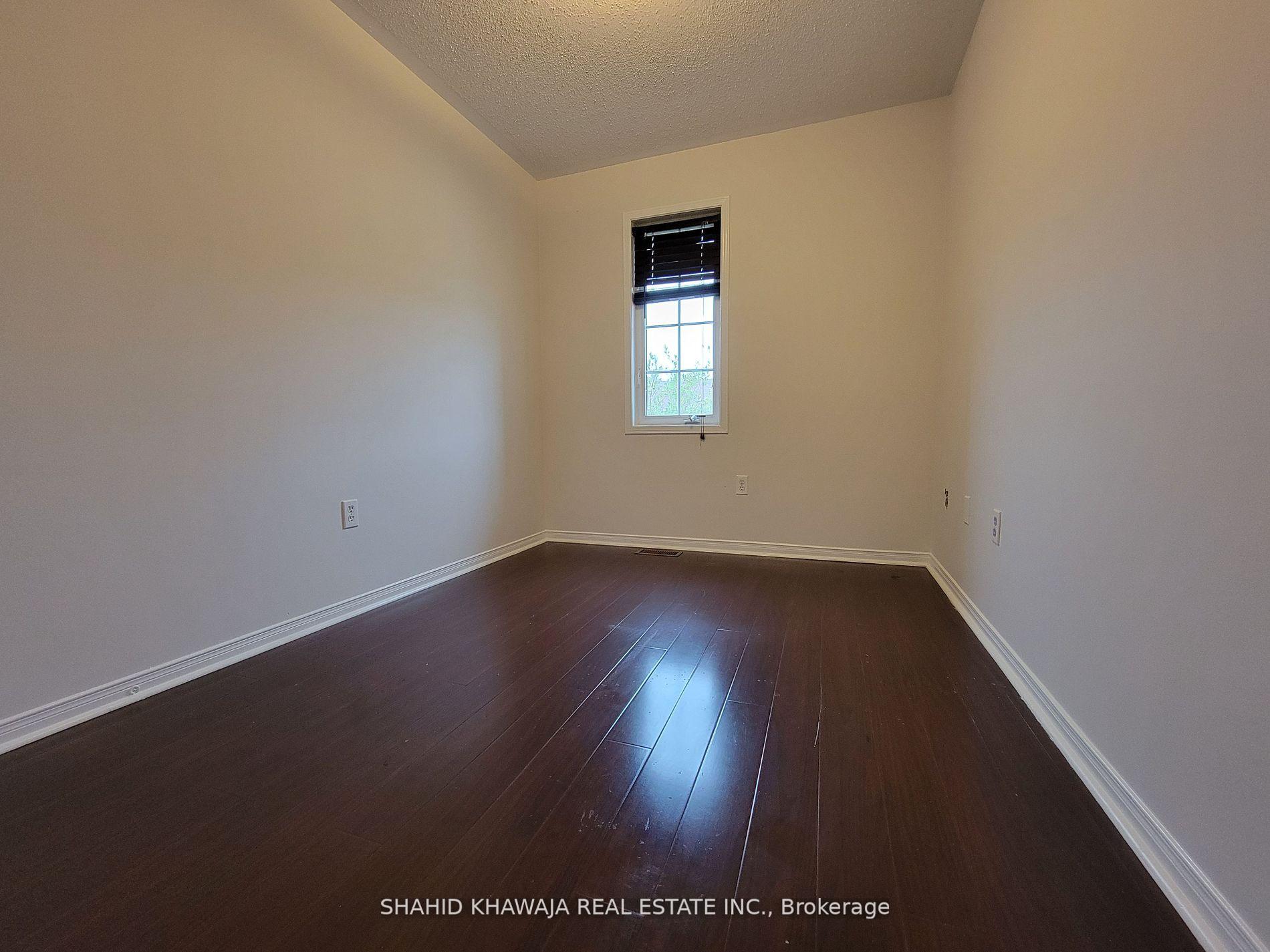 3111 Wrigglesworth Crescent N