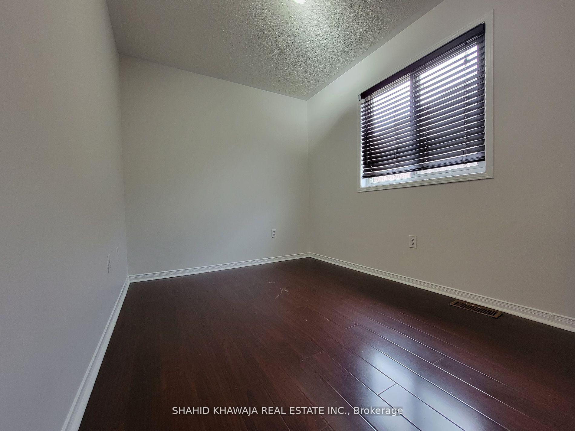 3111 Wrigglesworth Crescent N