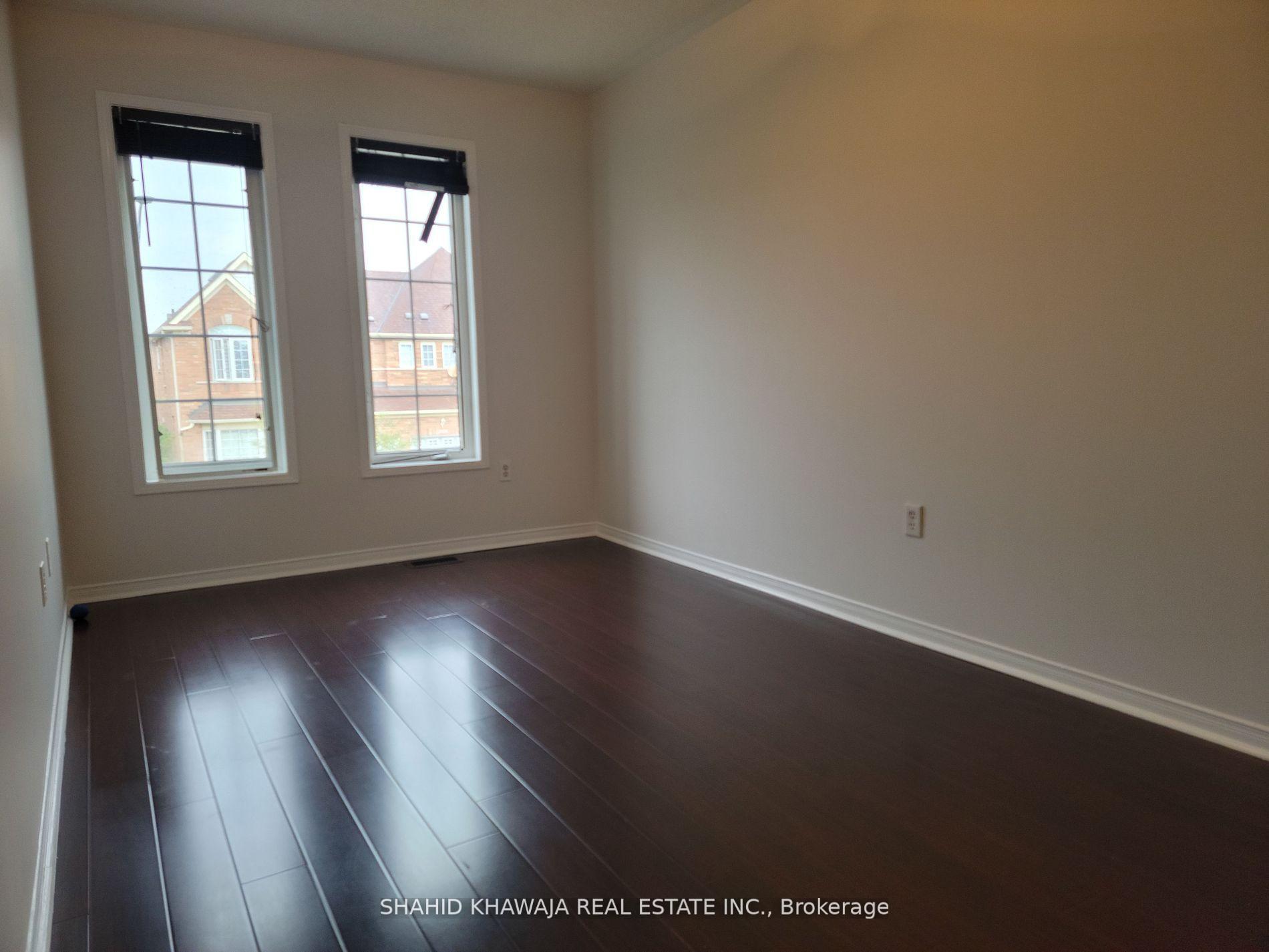 3111 Wrigglesworth Crescent N