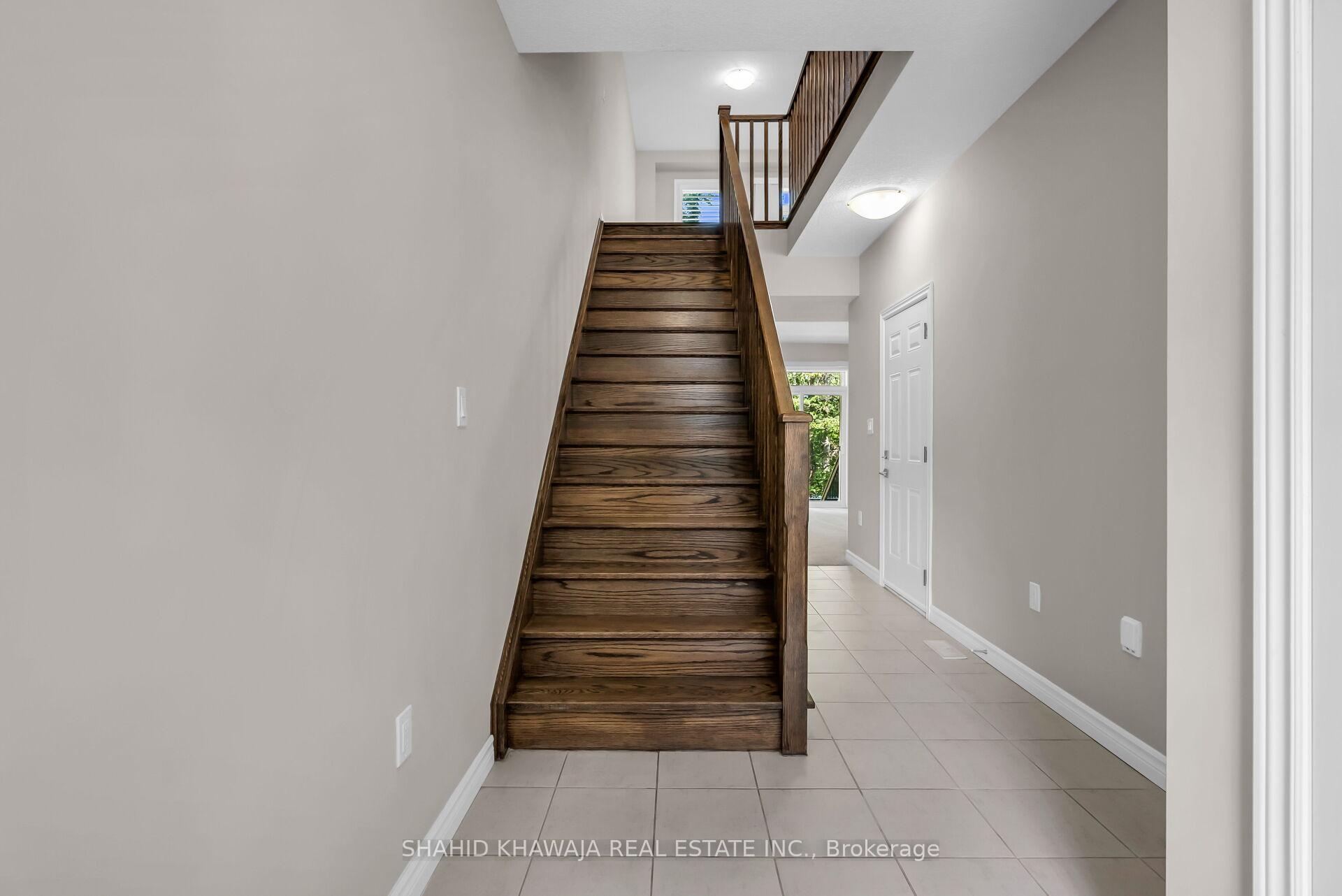 445 Ontario Street S Unit 23