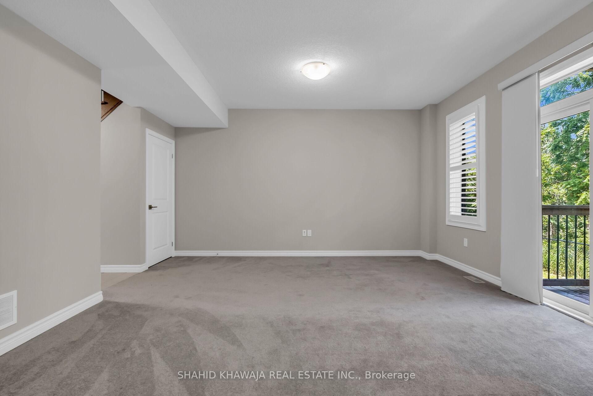 445 Ontario Street S Unit 23