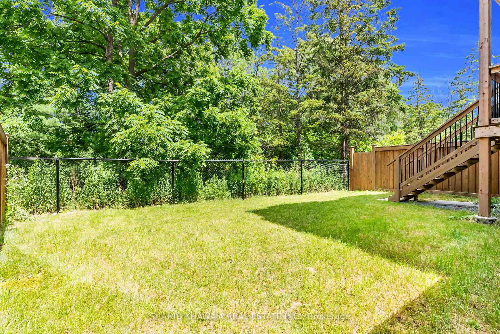 445 Ontario Street S Unit 23