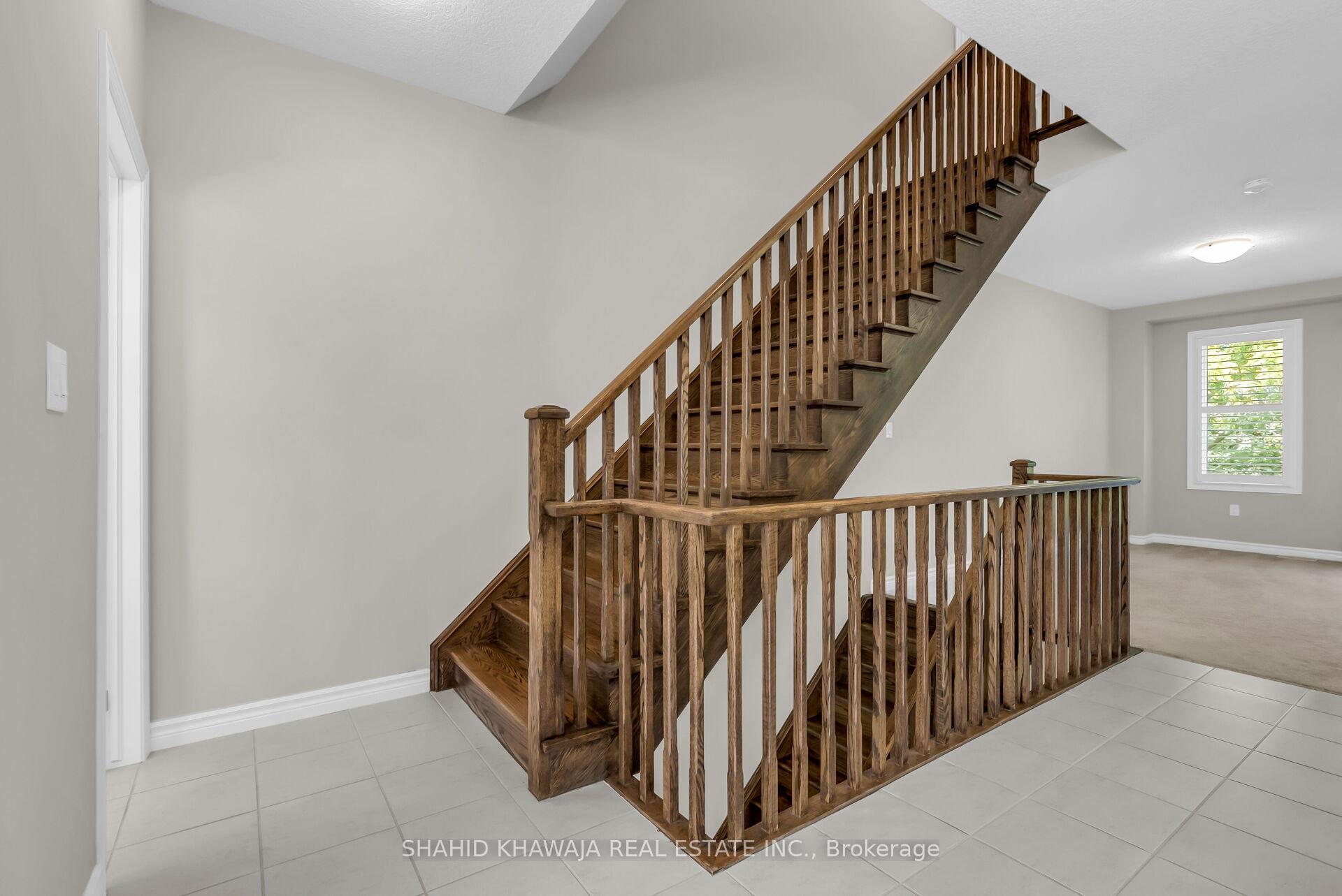 445 Ontario Street S Unit 23