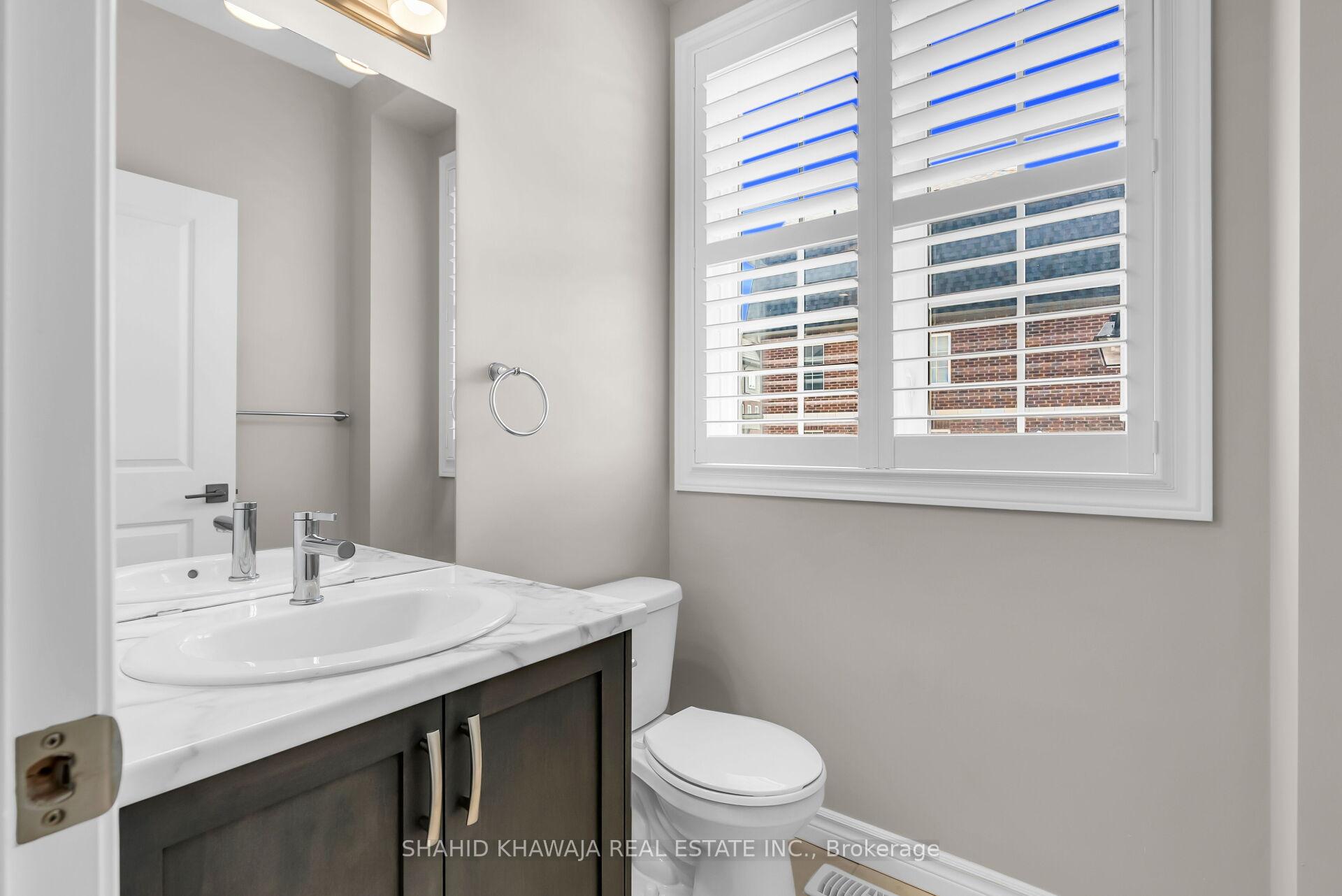 445 Ontario Street S Unit 23