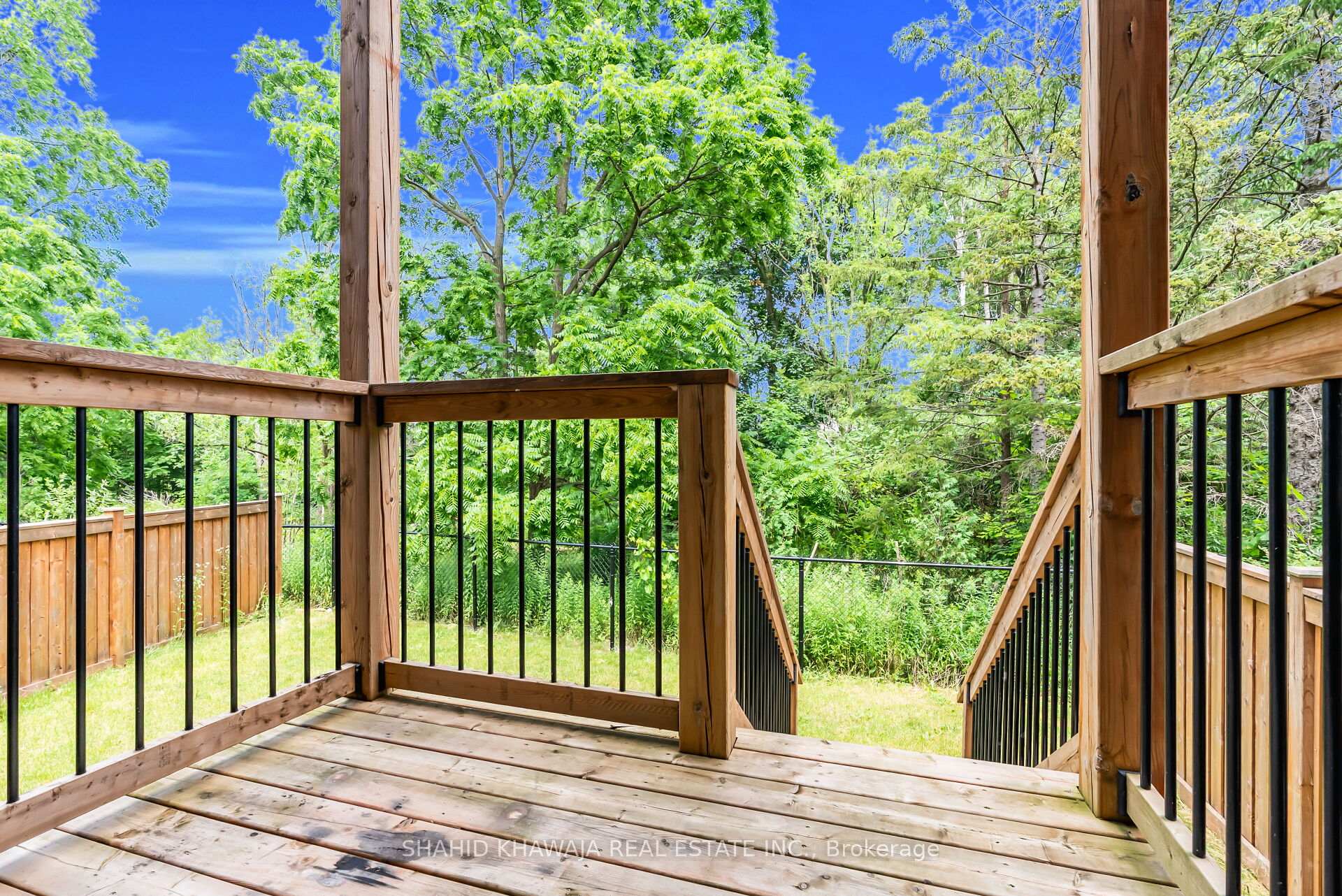 445 Ontario Street S Unit 23