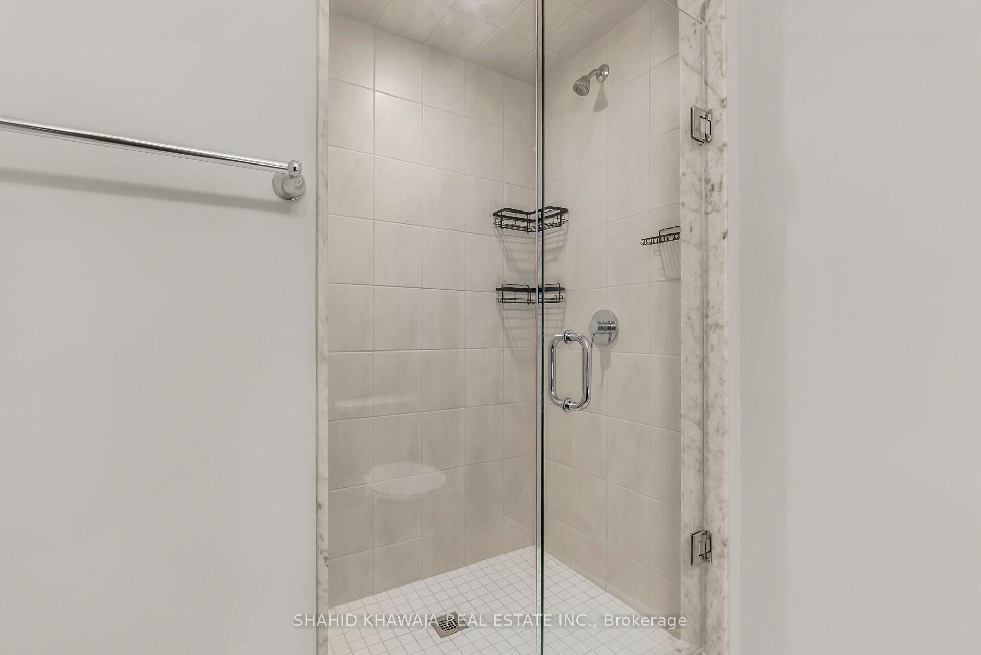 445 Ontario Street S Unit 23