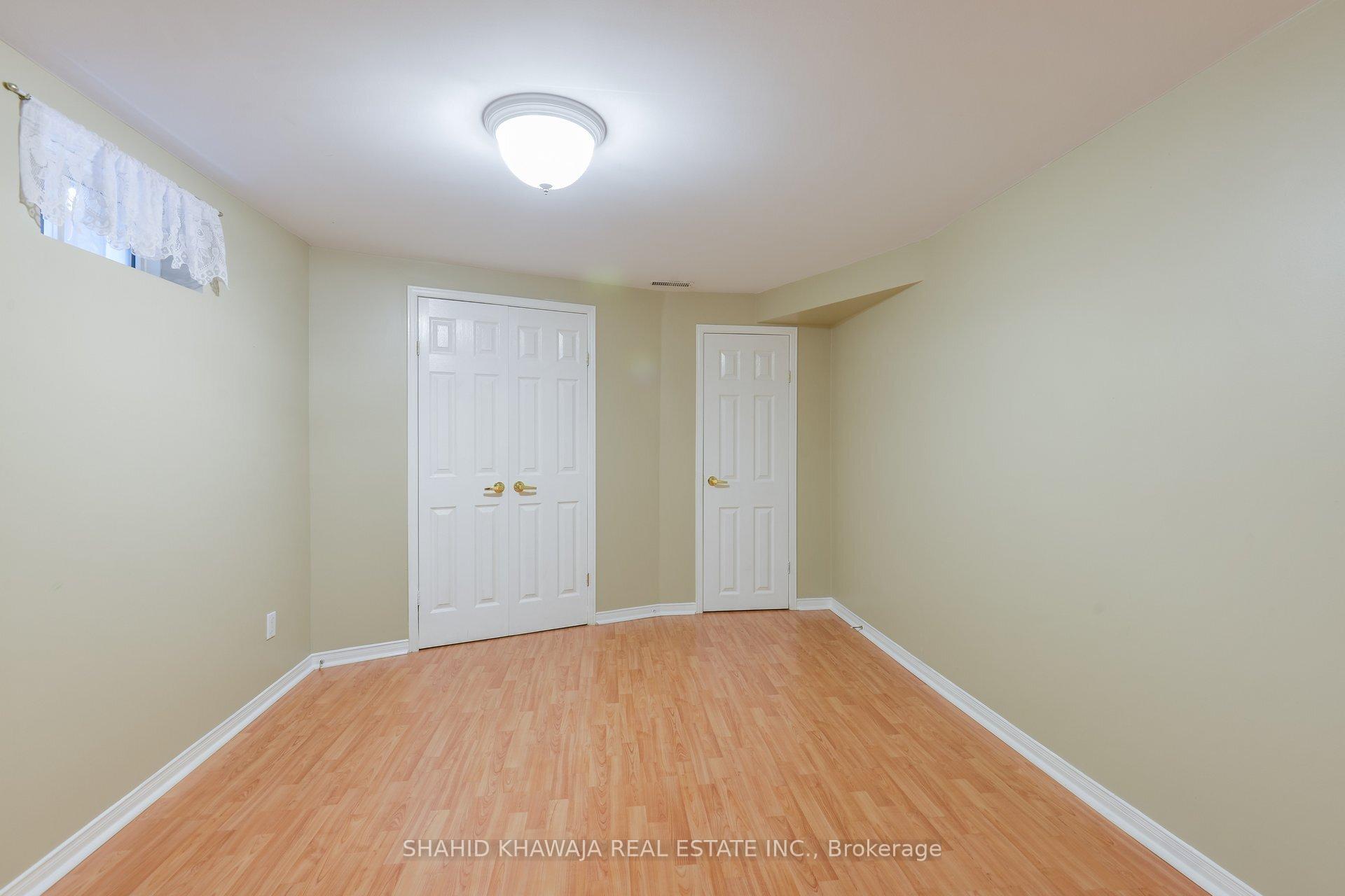 5623 Cortina Crescent