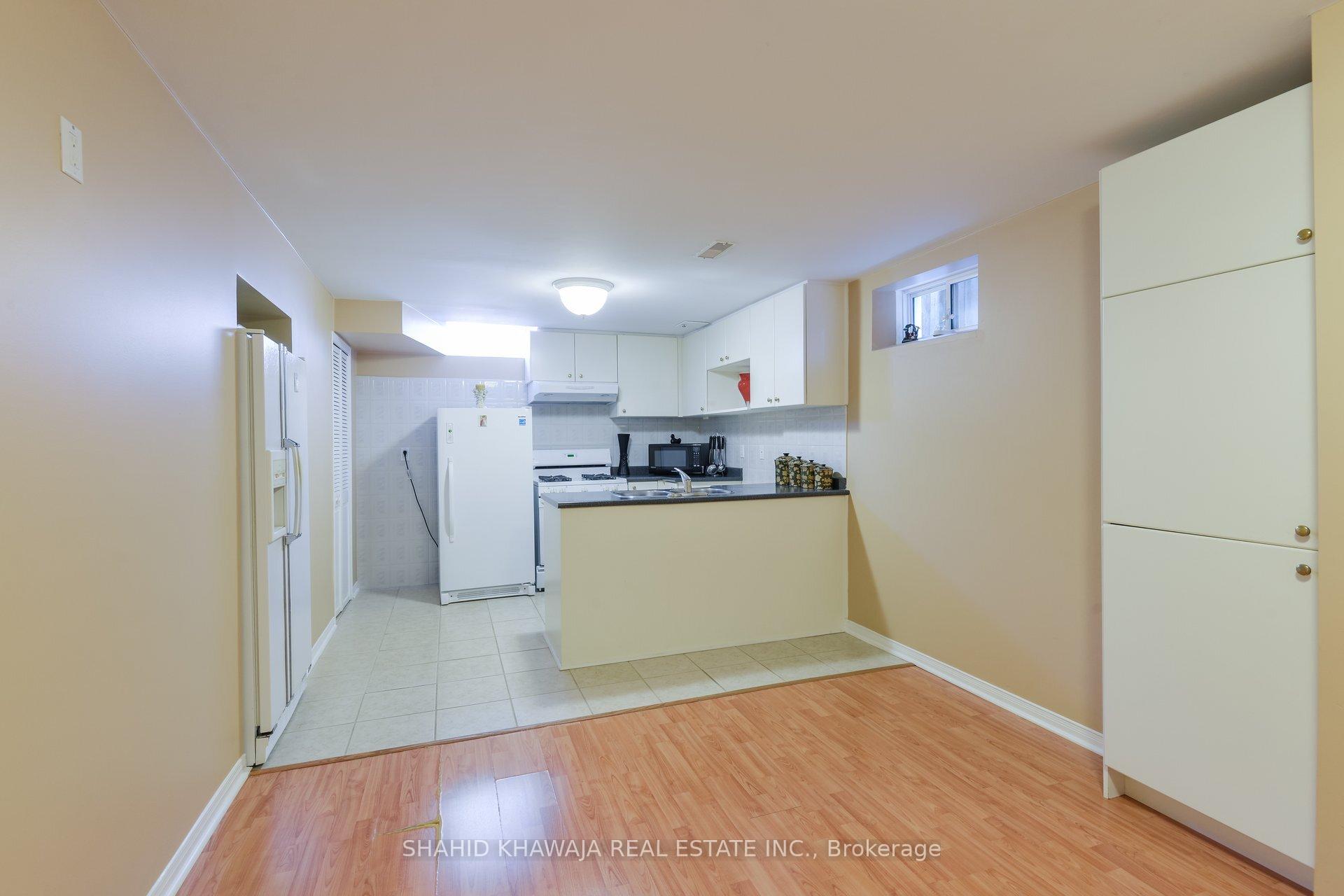 5623 Cortina Crescent