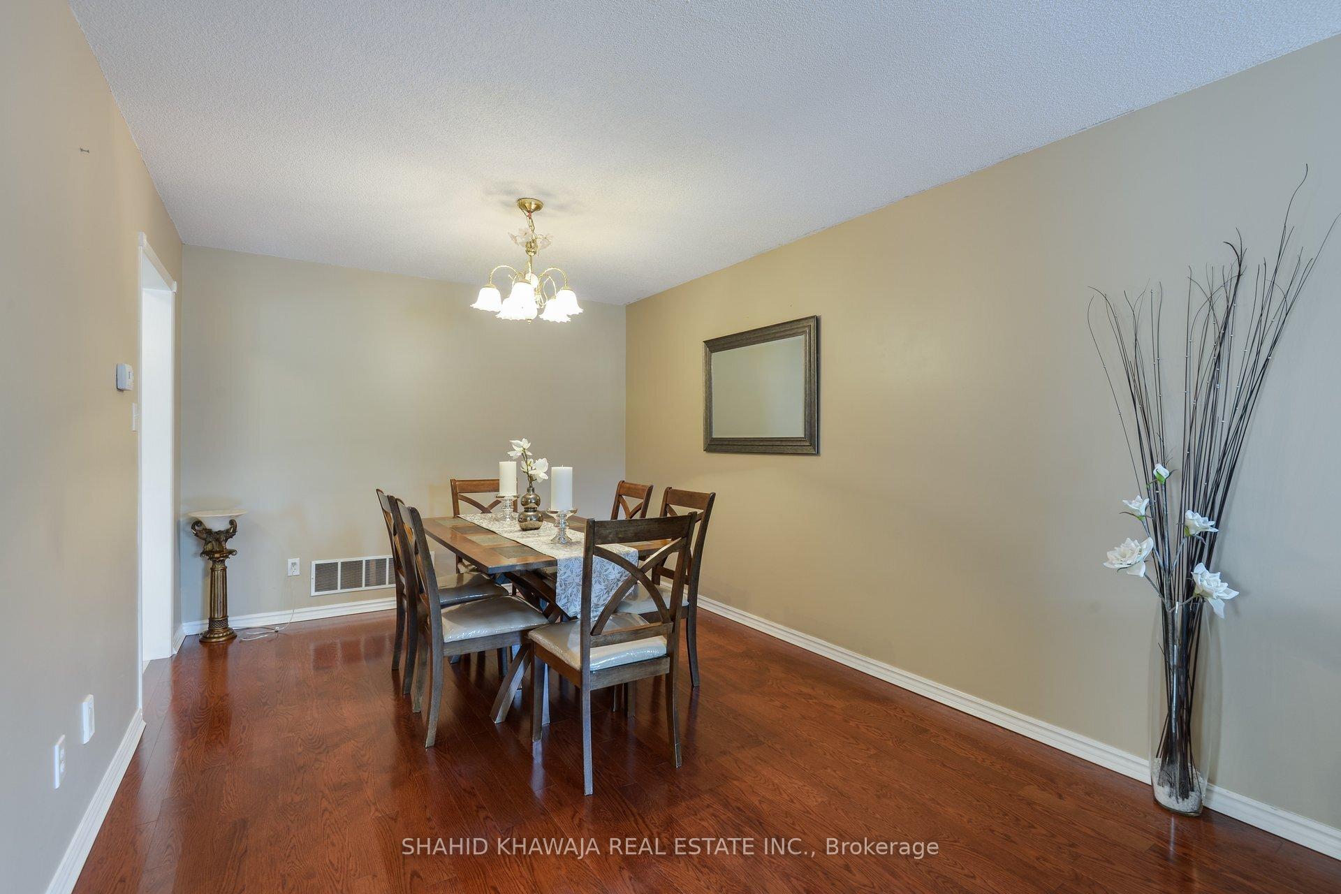 5623 Cortina Crescent