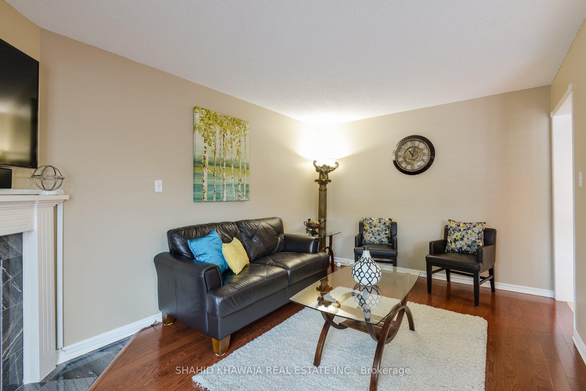 5623 Cortina Crescent