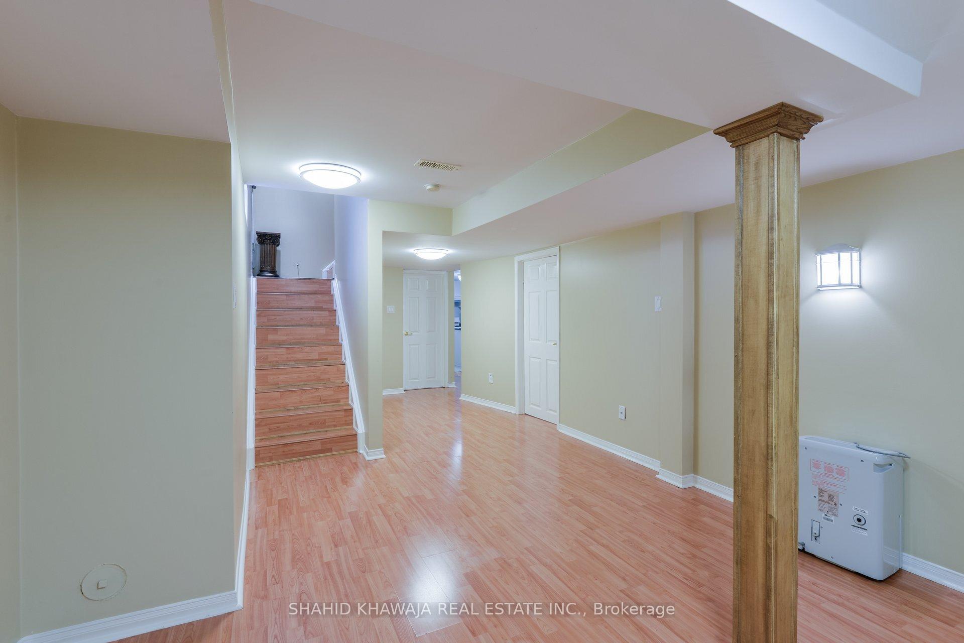 5623 Cortina Crescent