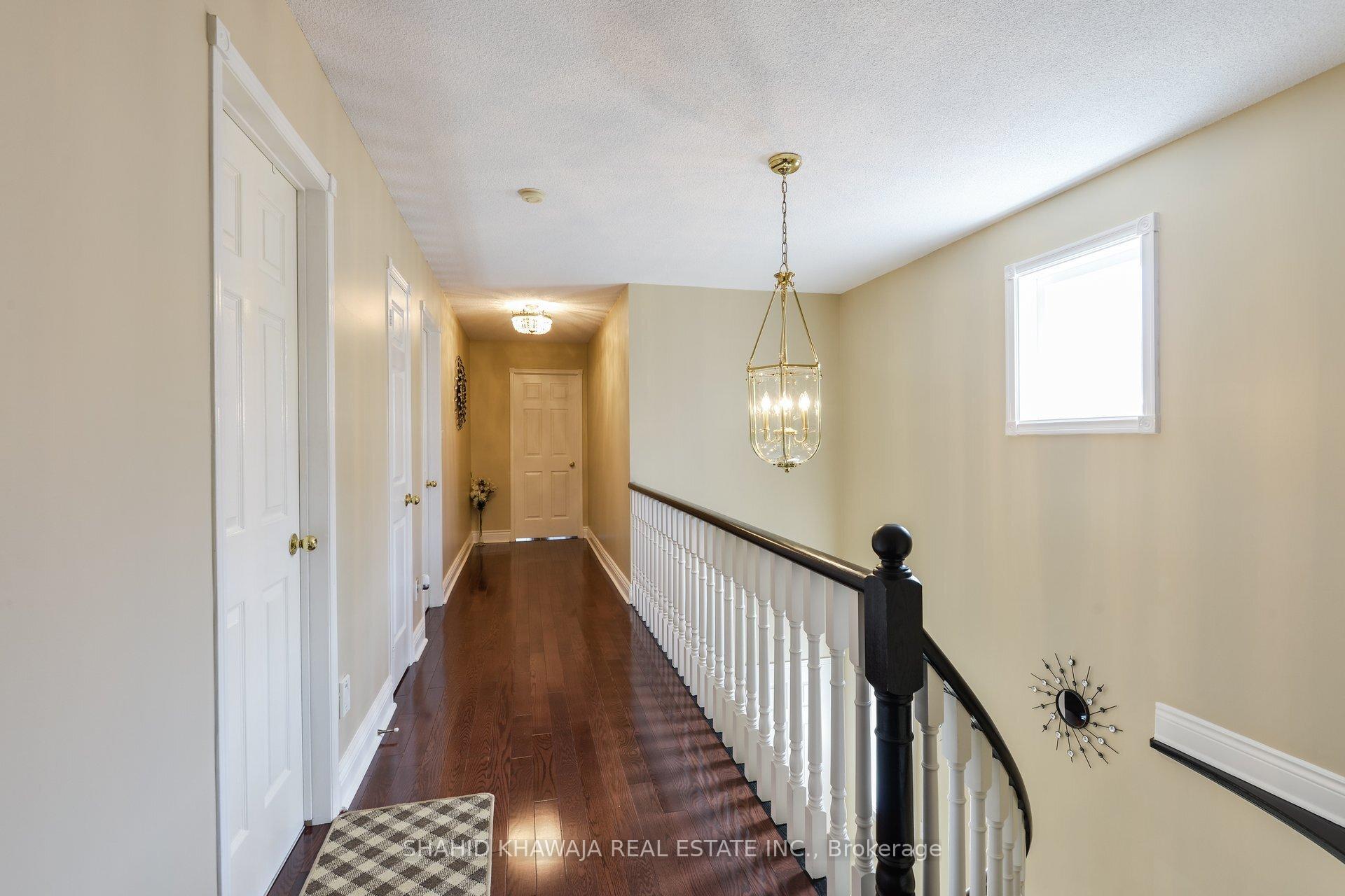 5623 Cortina Crescent