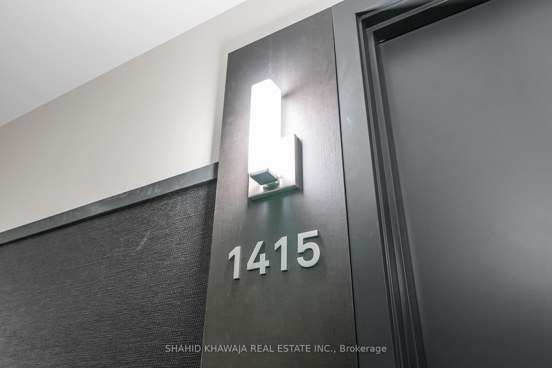 2485 Eglinton Ave Avenue W 1415