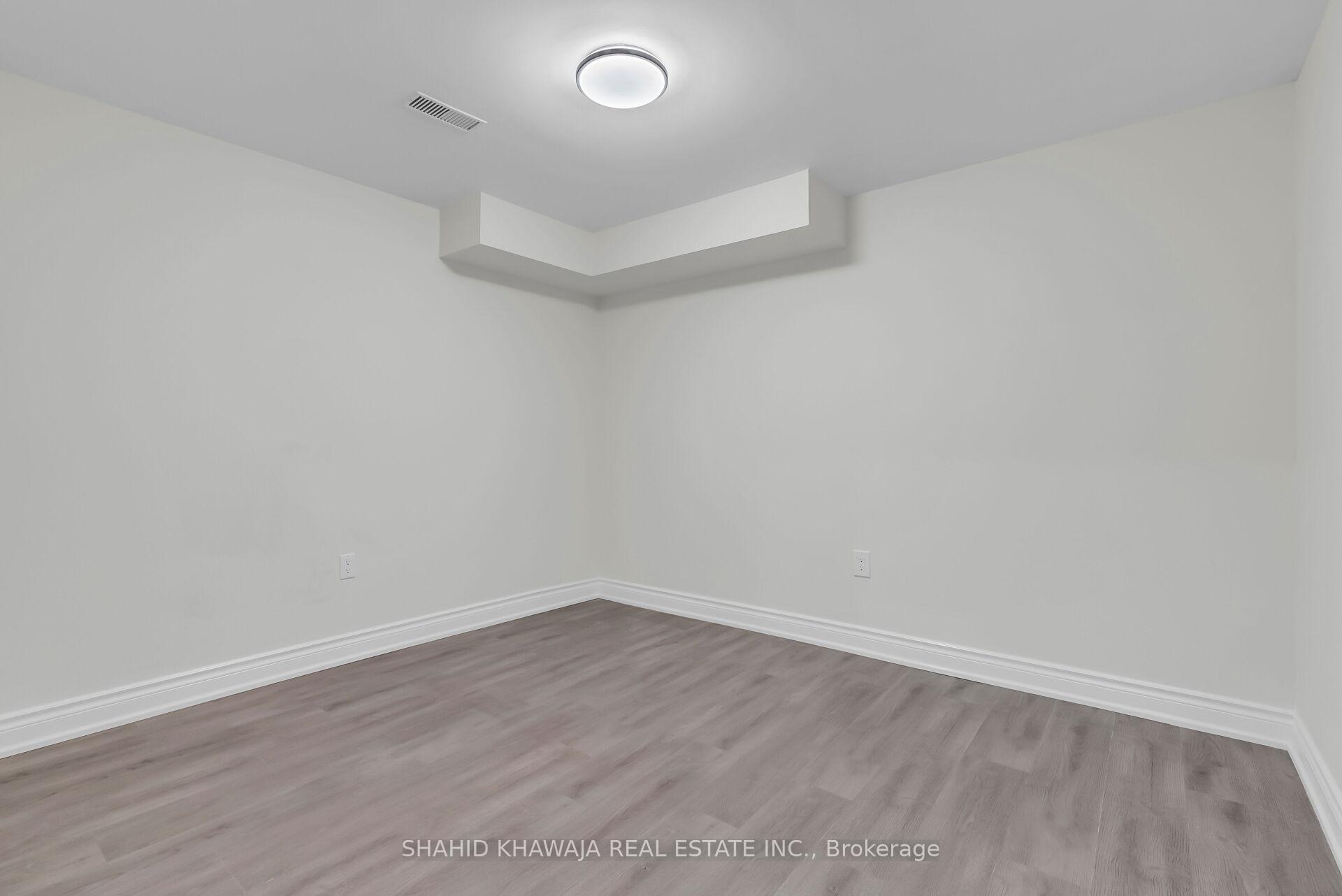 1546 Portsmouth Place