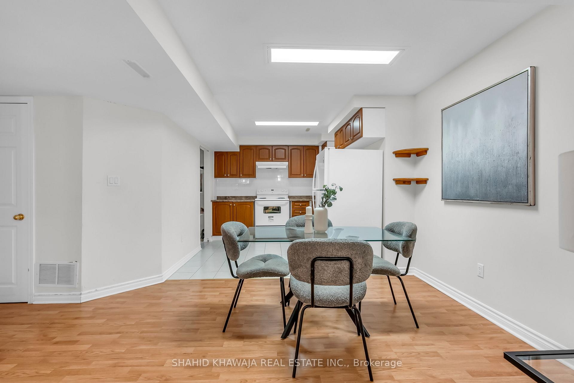 4839 Marble Arch Mews