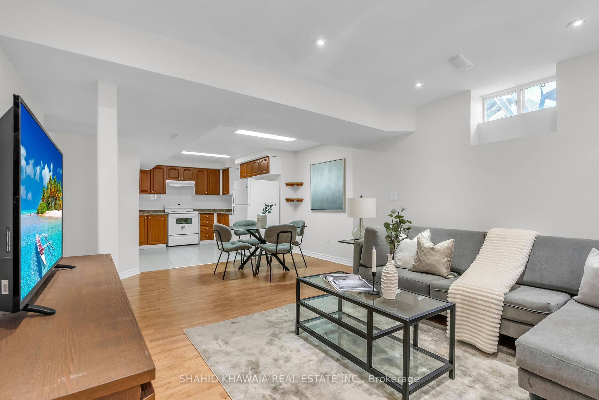 4839 Marble Arch Mews