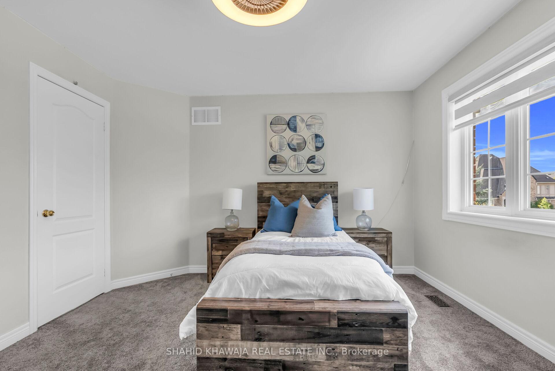 4839 Marble Arch Mews