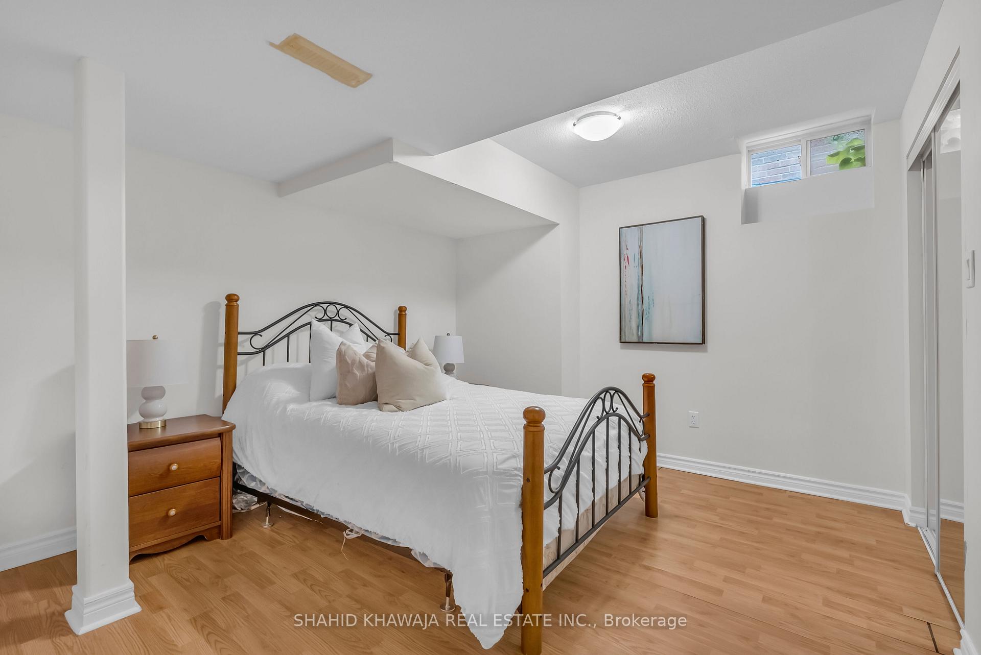 4839 Marble Arch Mews