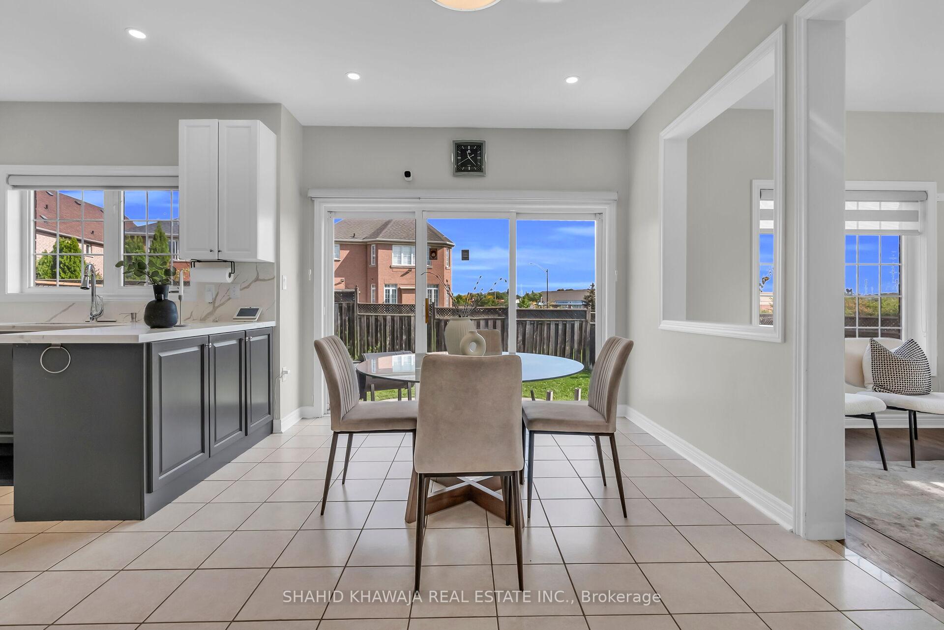 4839 Marble Arch Mews