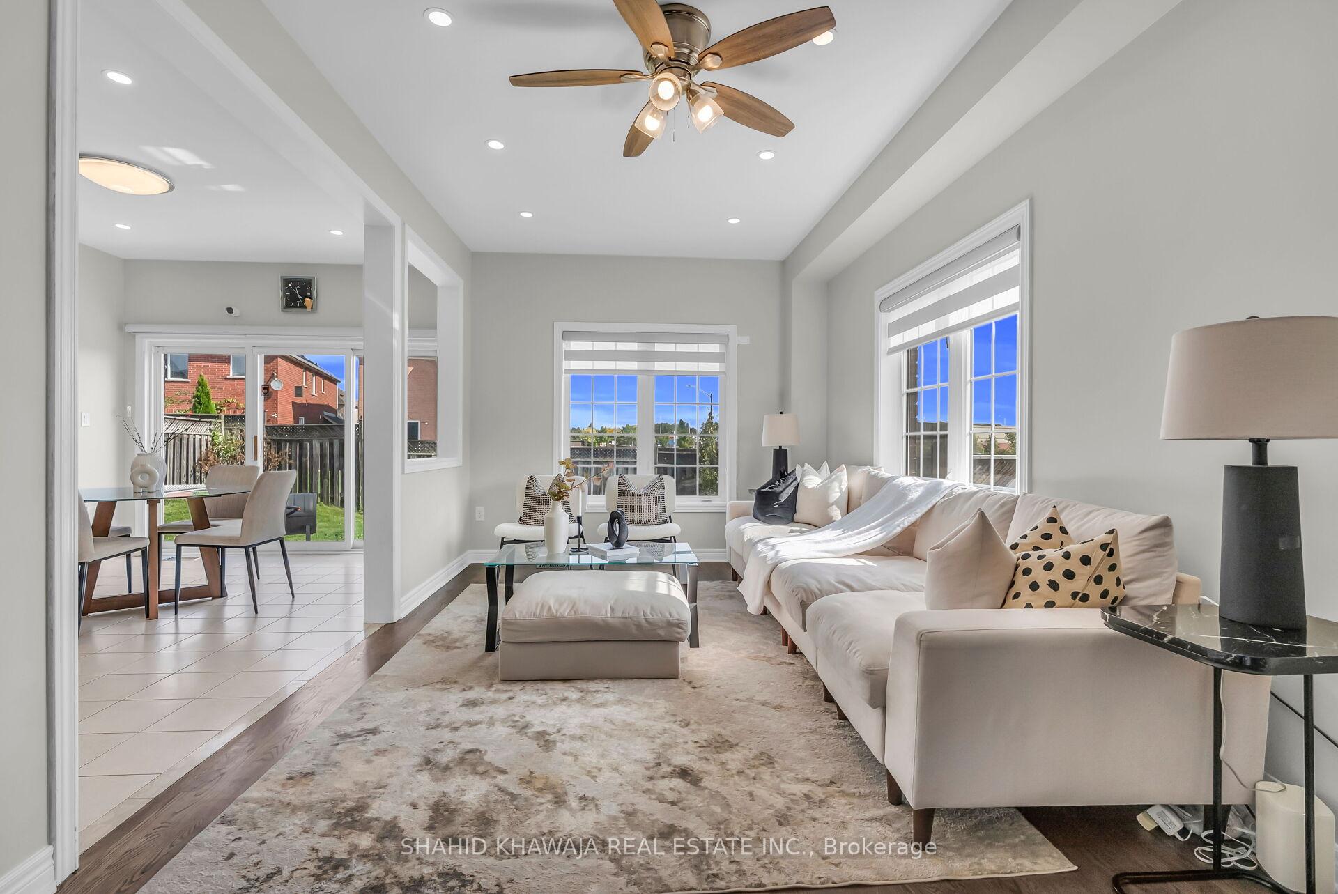 4839 Marble Arch Mews