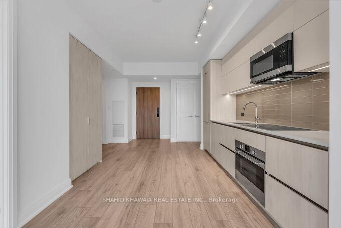 21 Park Street E 1508